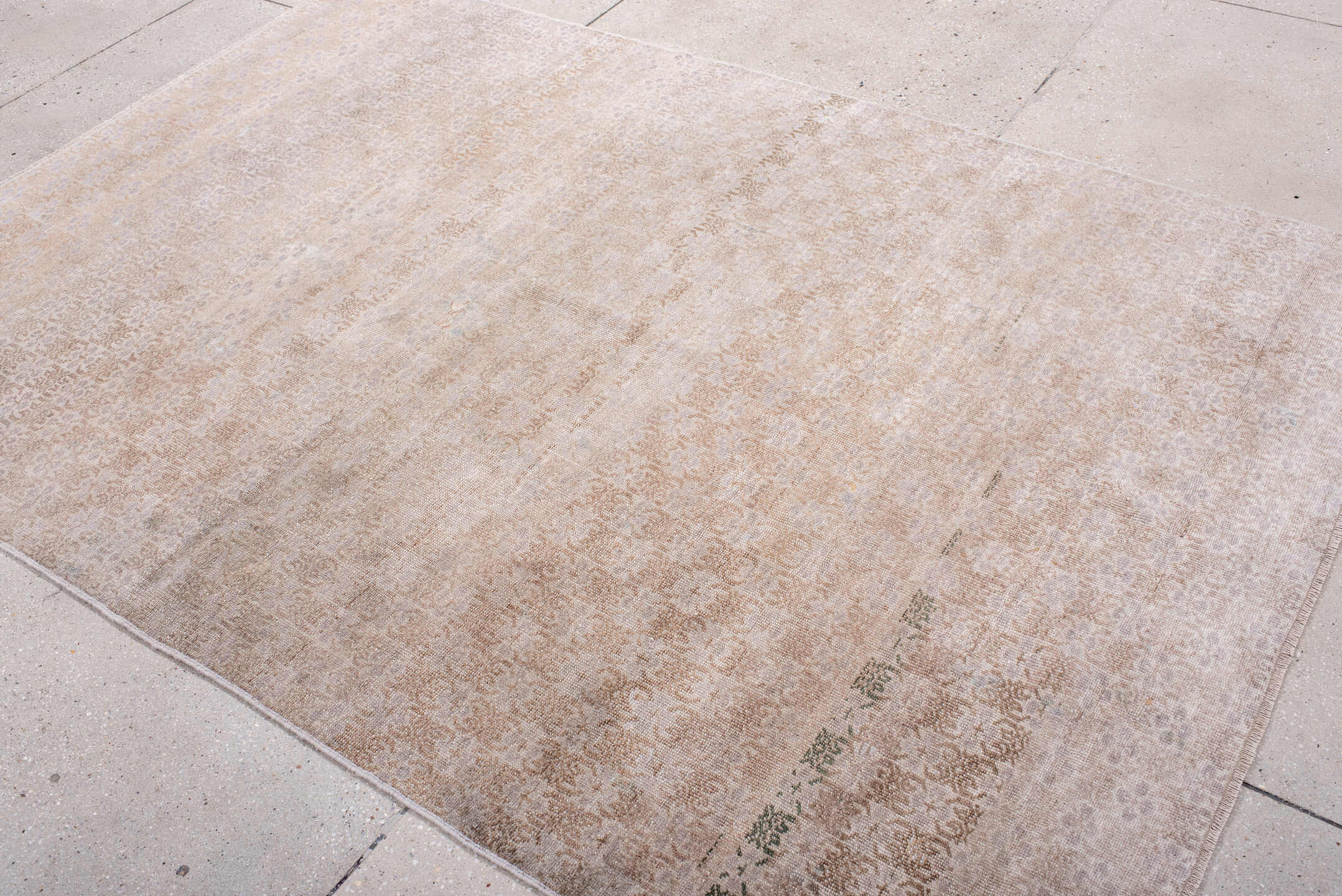 5' x 8' one-of-a-kind handmade vintage Anatol medium size rug. Color palette: gray, light gray, off-white, pink