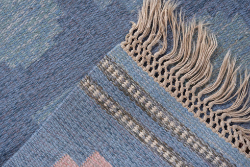 Antique Kilim Area Rug (5' x 8')