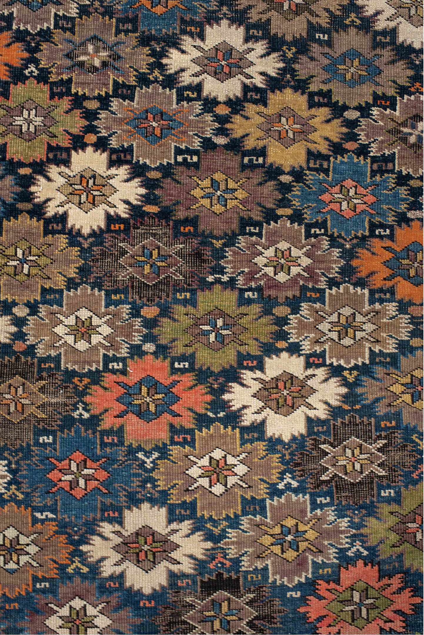 3' x 5' one-of-a-kind handmade vintage Shirvan small size rug. Color palette: antiquewhite, bisque, blanched almond, blue