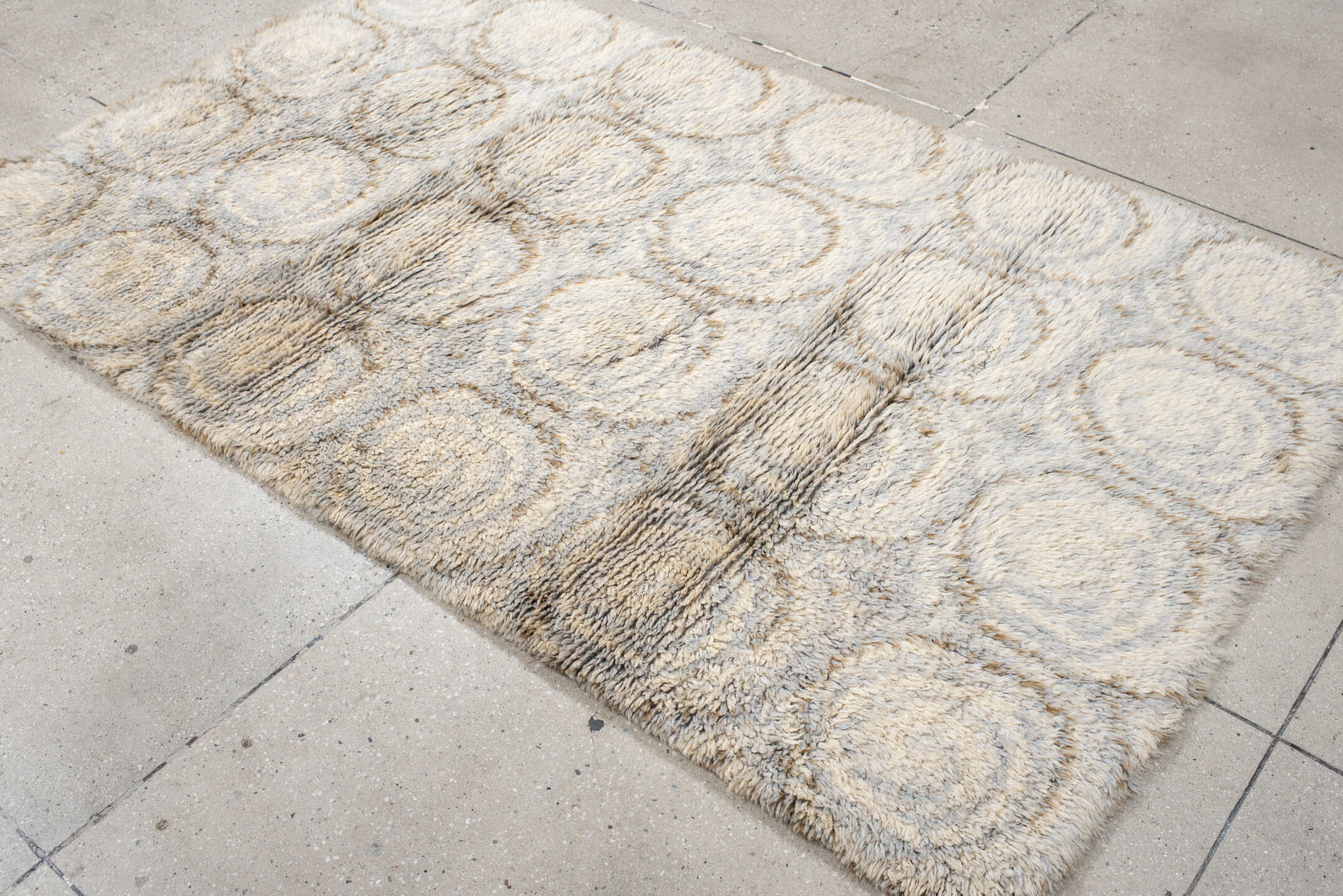 4' x 7' one-of-a-kind handmade vintage Scadinavian rug. Color palette: ivory, cream, light gray, taupe, beige, gray