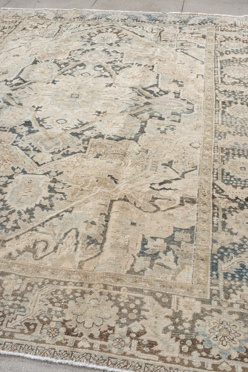 8' x 10' one-of-a-kind handmade antique Heriz large size rug. Color palette: ivory, taupe, slate, charcoal, beige, pale blue