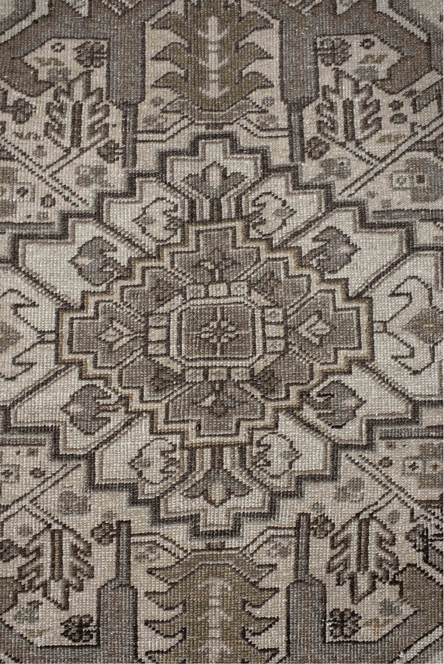 9' x 12' one-of-a-kind handmade vintage Heriz large size rug. Color palette: brown, gray, light gray, off-white, pink