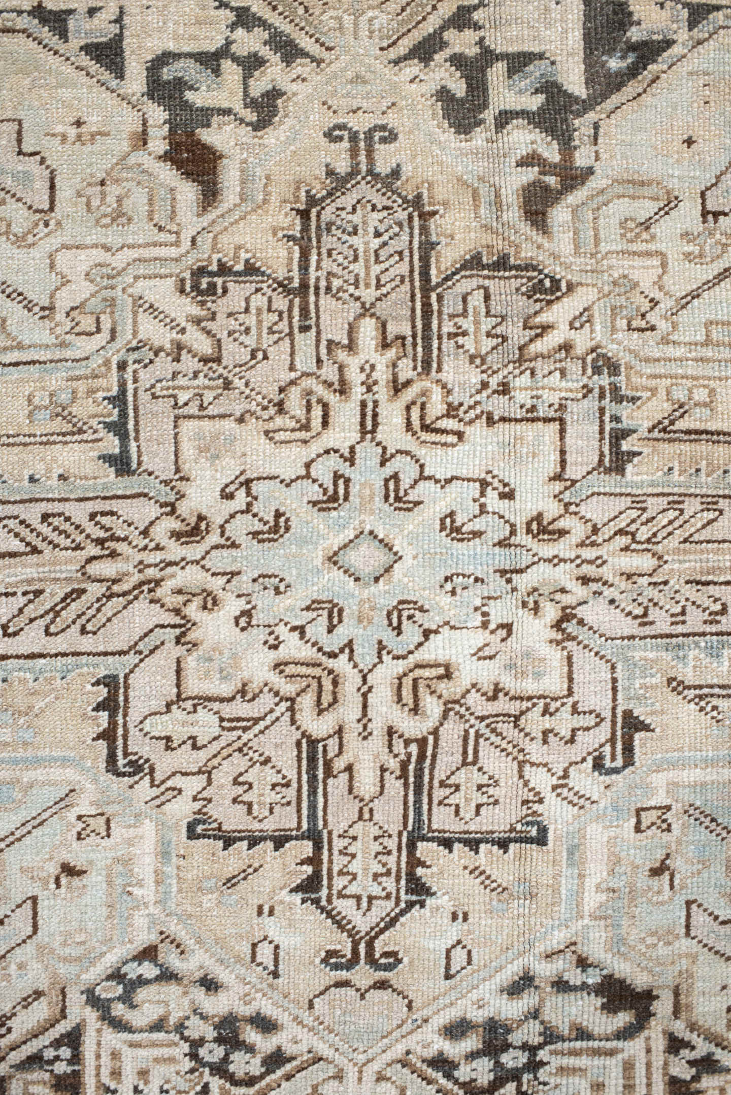 8' x 10' one-of-a-kind handmade vintage Heriz large size rug. Color palette: ivory, taupe, charcoal, light blue, beige