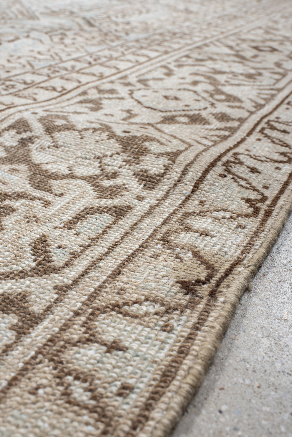 9' x 13' one-of-a-kind handmade vintage Heriz large size rug. Color palette: pink, off-white, gray, light gray, brown, linen