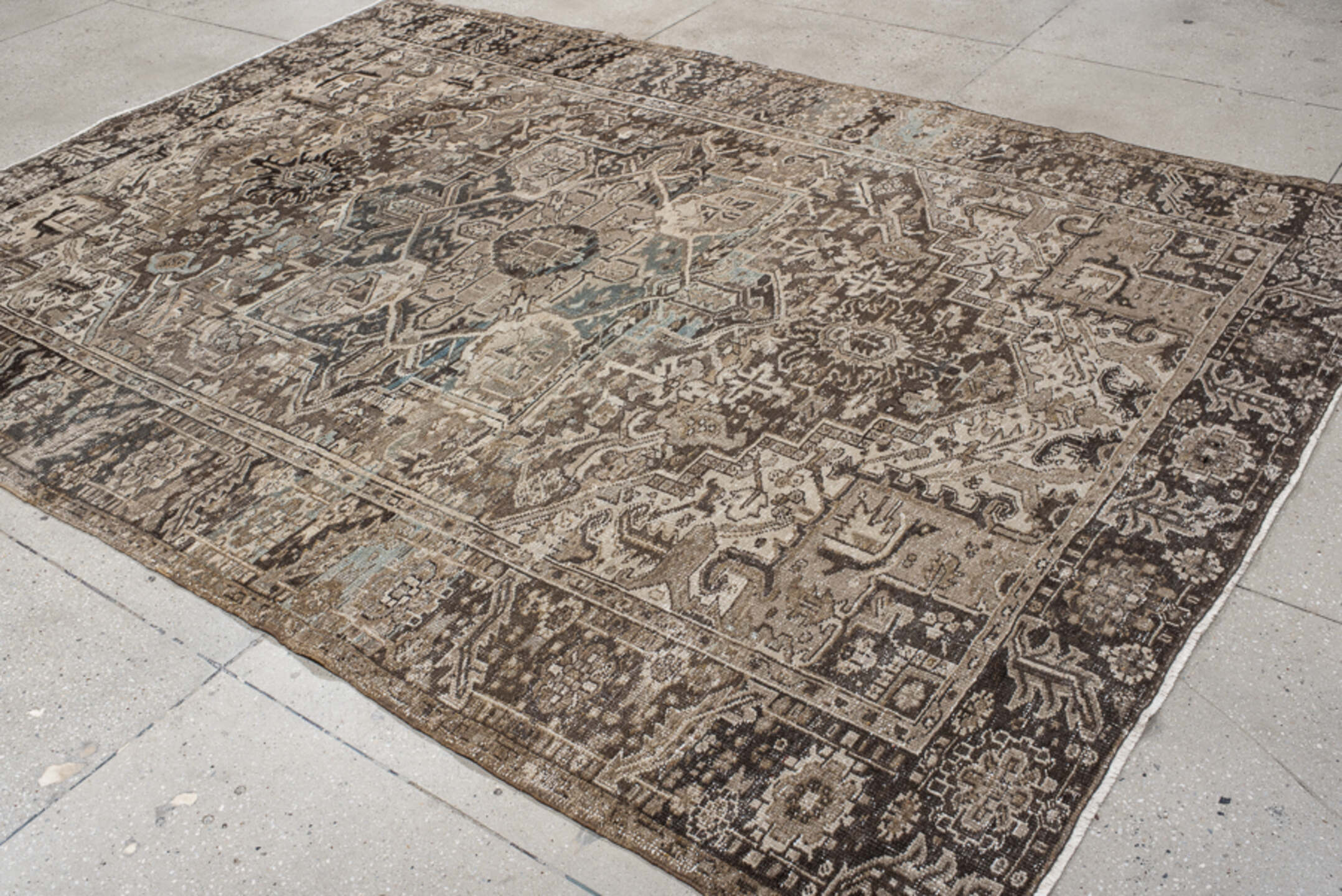 7' x 10' one-of-a-kind handmade vintage Heriz large size rug. Color palette: gray, pink, brown, black, light gray, off-white