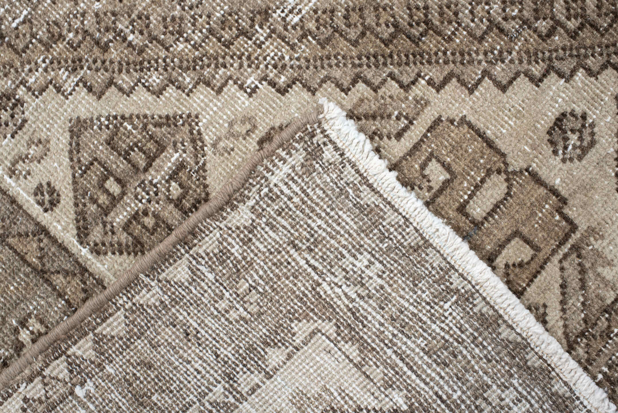 5' x 6' one-of-a-kind handmade vintage Sarab rug. Color palette: ivory, taupe, brown, camel, pale_blue, beige, gray