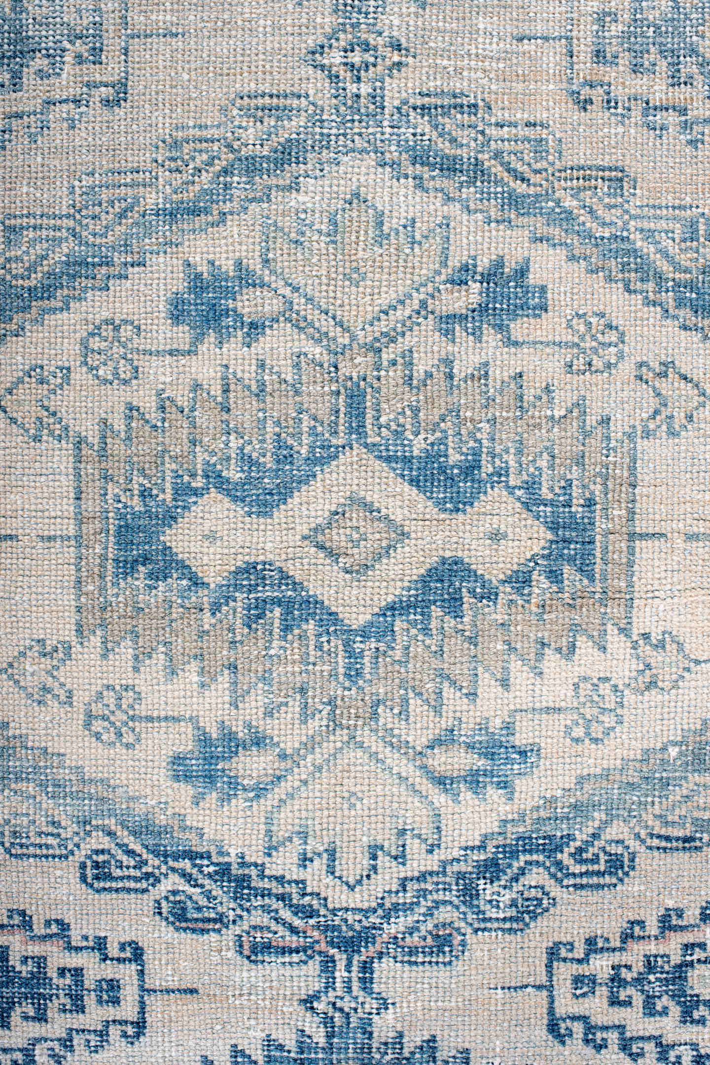 3' x 5' one-of-a-kind handmade vintage Veece small size rug. Color palette: ivory, sky blue, slate blue, navy, cream