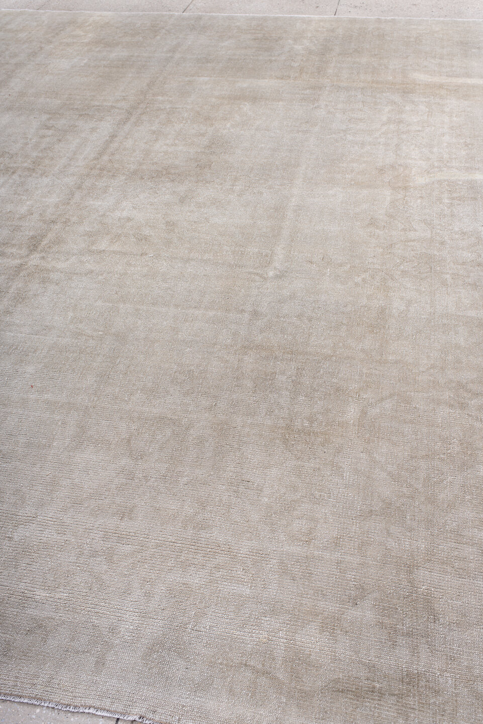 10' x 13' one-of-a-kind handmade vintage Oushak large size rug. Color palette: ivory, taupe, beige, cream, sand, pale gray