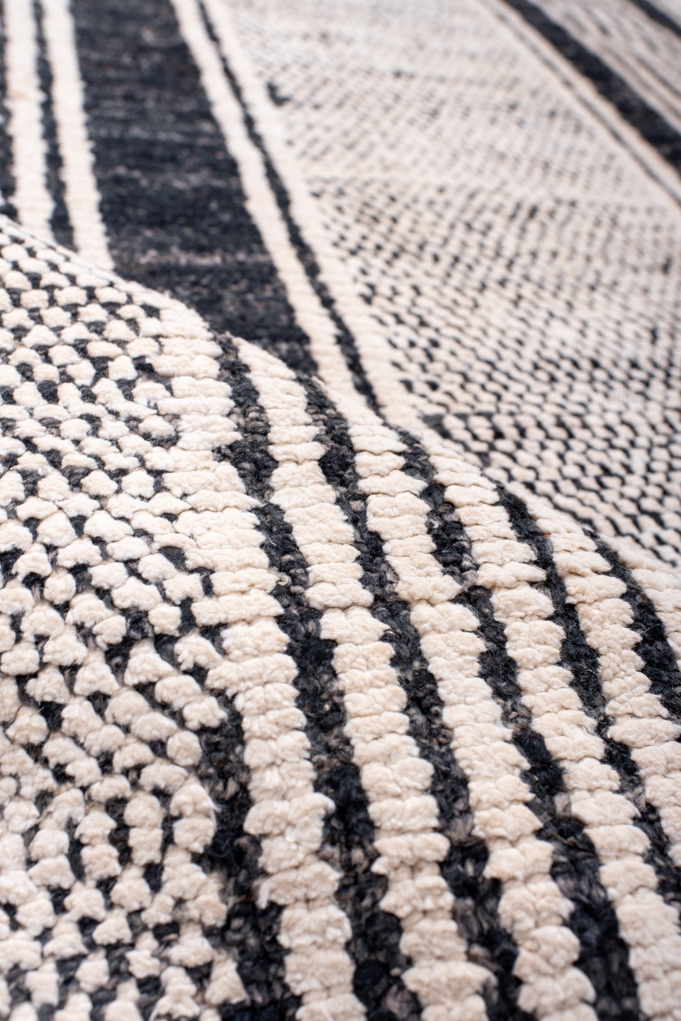 6' x 8' one-of-a-kind handmade vintage Tulu medium size rug. Color palette: black, blue, dark gray, dim gray, gainsboro