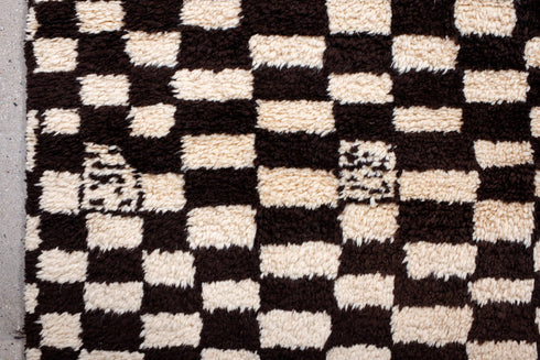 Vintage Moroccan Area Rug (7' x 9')