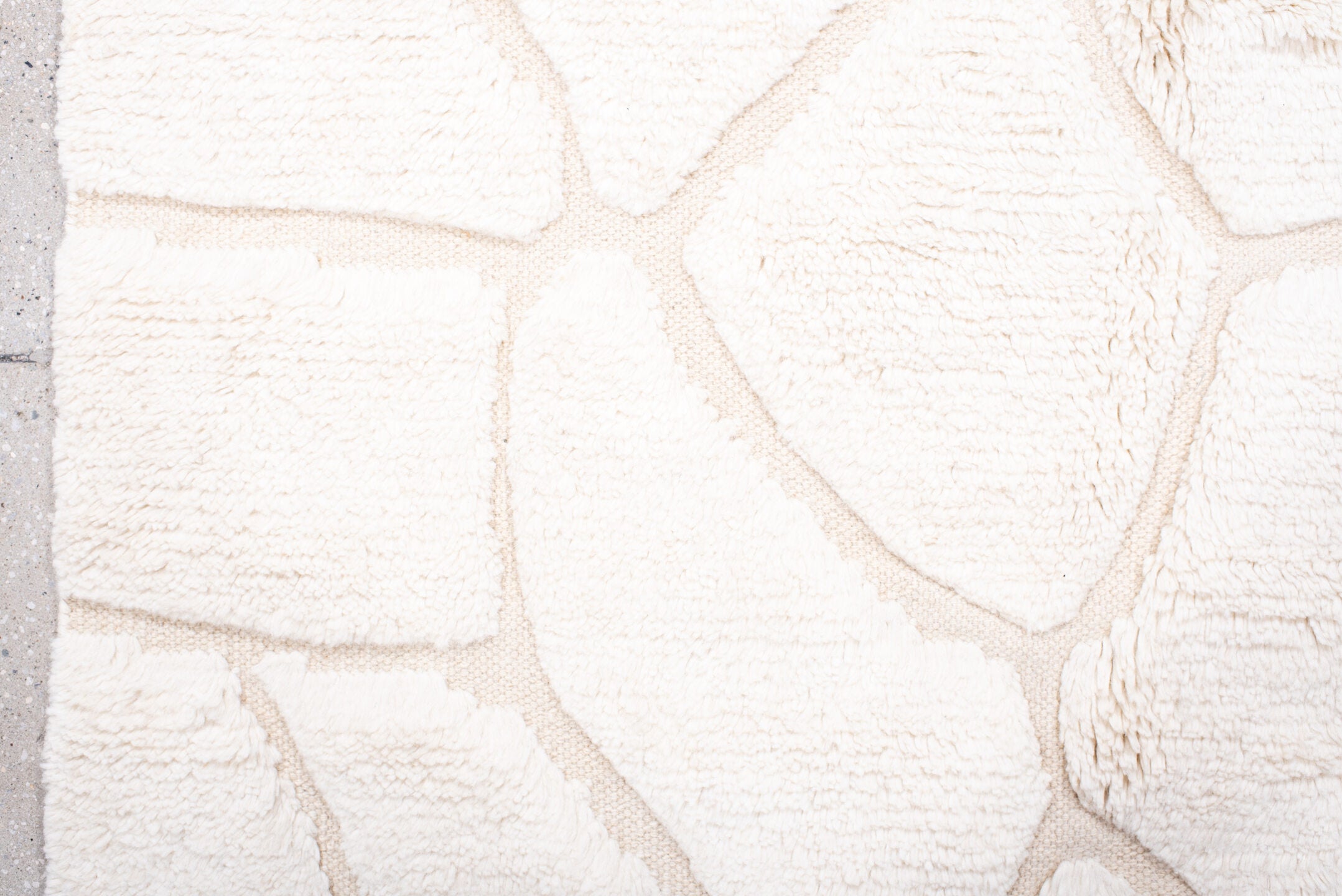 5' x 8' one-of-a-kind handmade vintage Moroccan medium size rug. Color palette: ivory, cream, beige