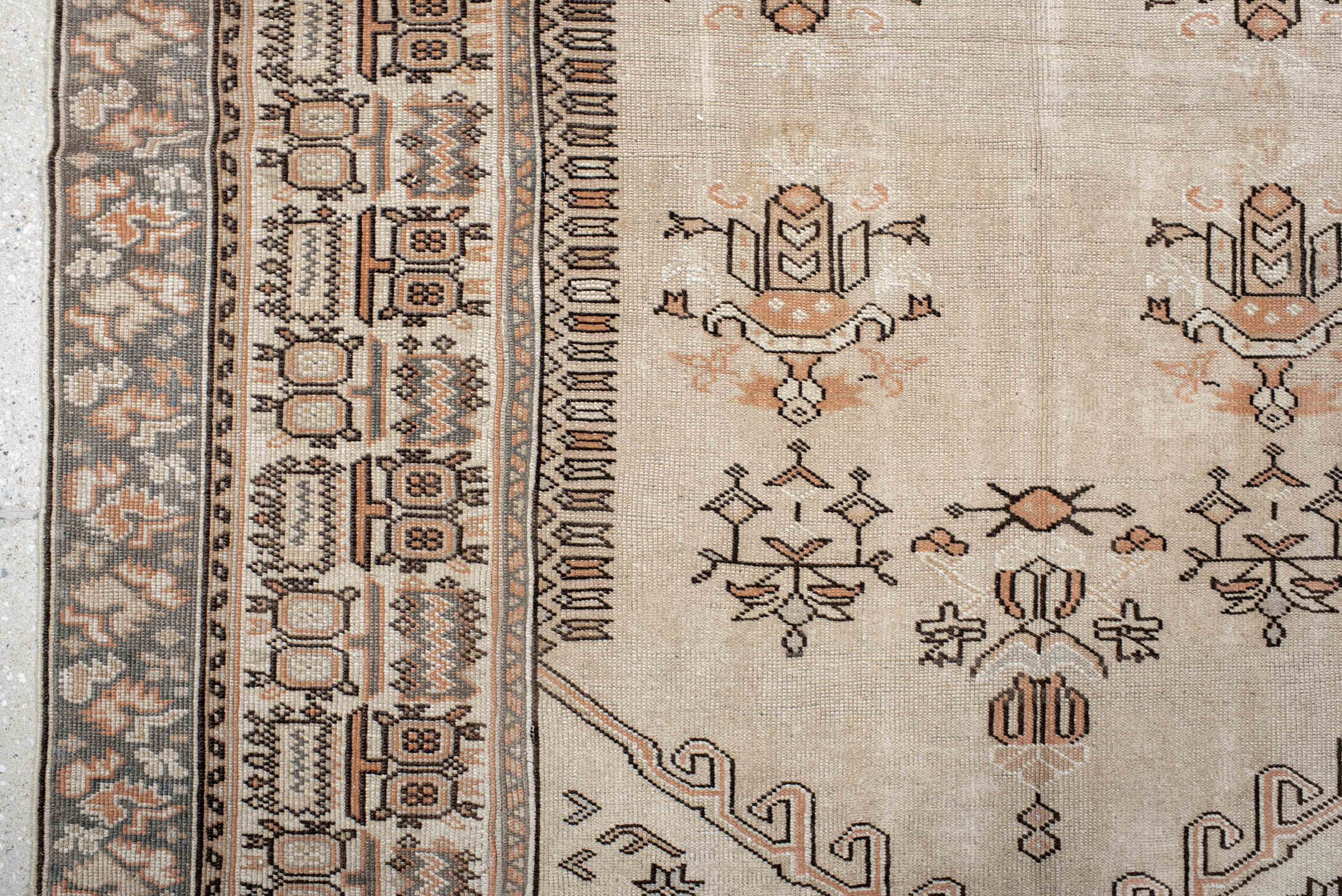 4' x 7' one-of-a-kind handmade vintage Anatolian rug. Color palette: antiquewhite, black, brown, gray, light gray, off-white