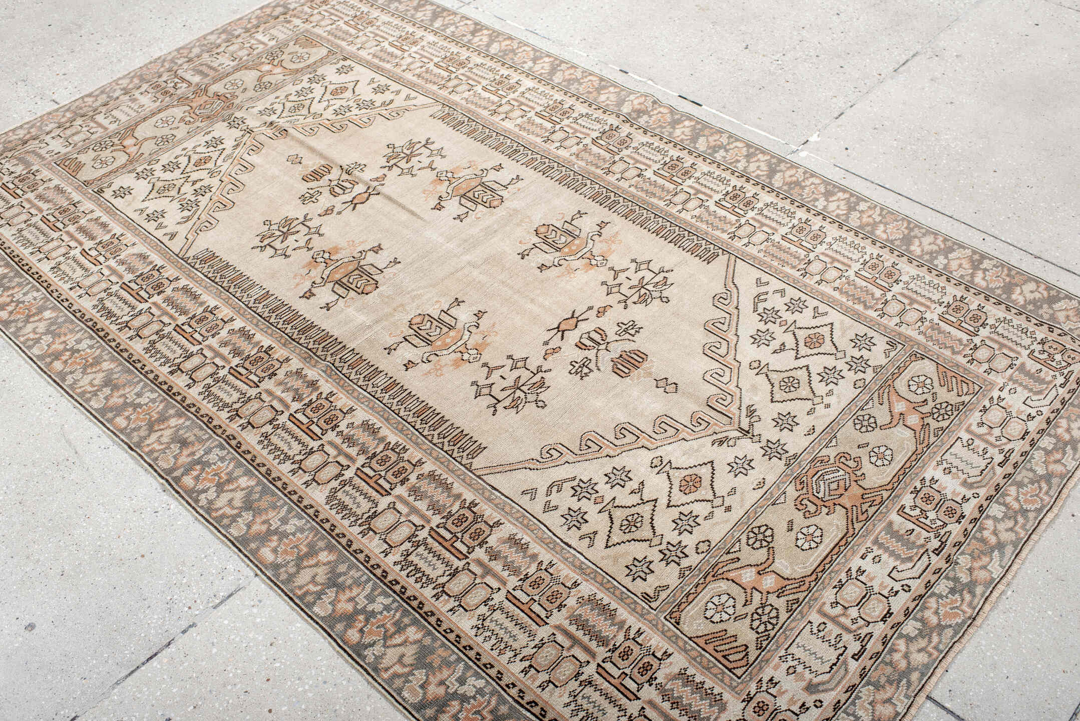 4' x 7' one-of-a-kind handmade vintage Anatolian rug. Color palette: antiquewhite, black, brown, gray, light gray, off-white
