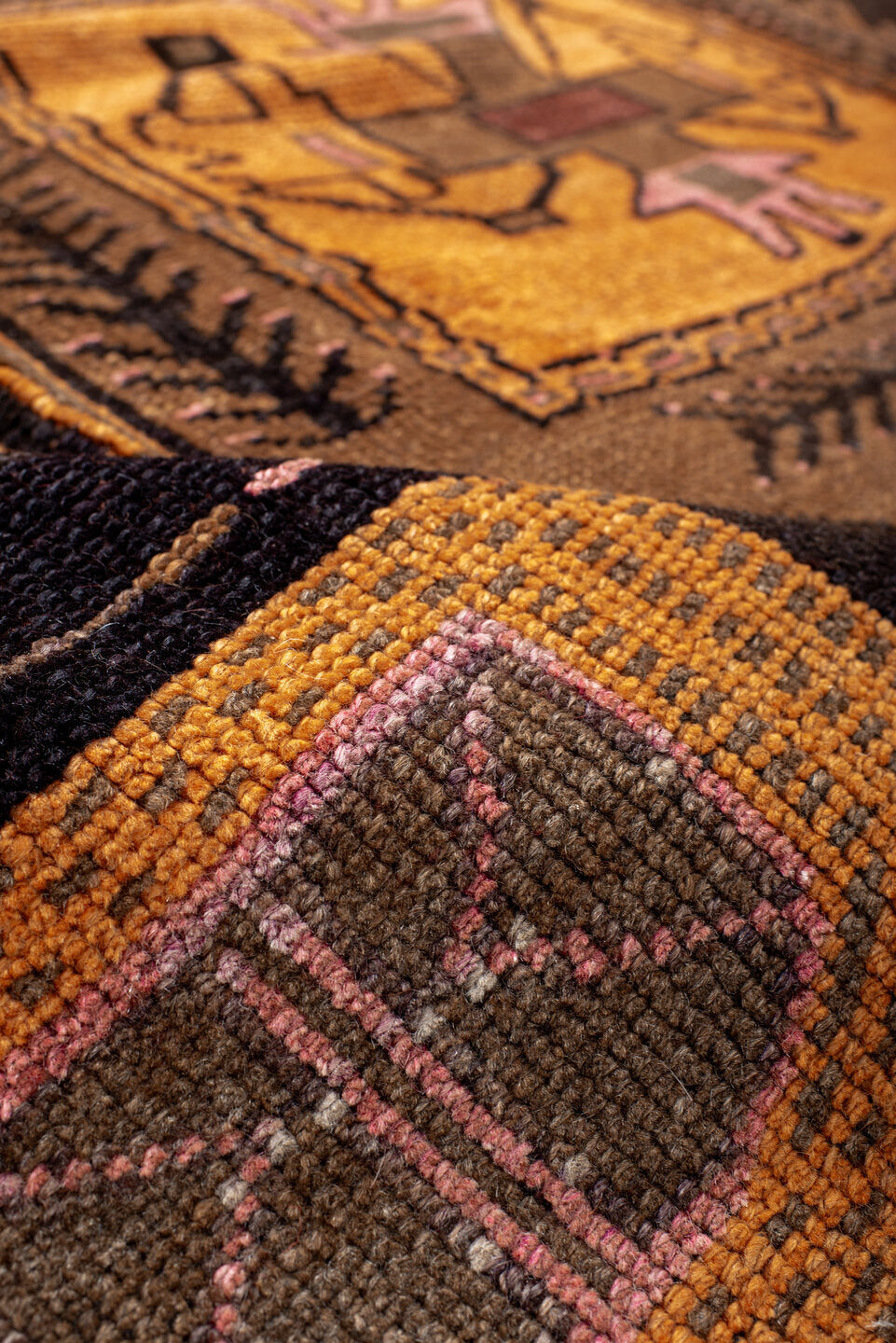 8' x 10' one-of-a-kind handmade vintage Kars large size rug. Color palette: black, brown, gray, off-white, orange, pink, red