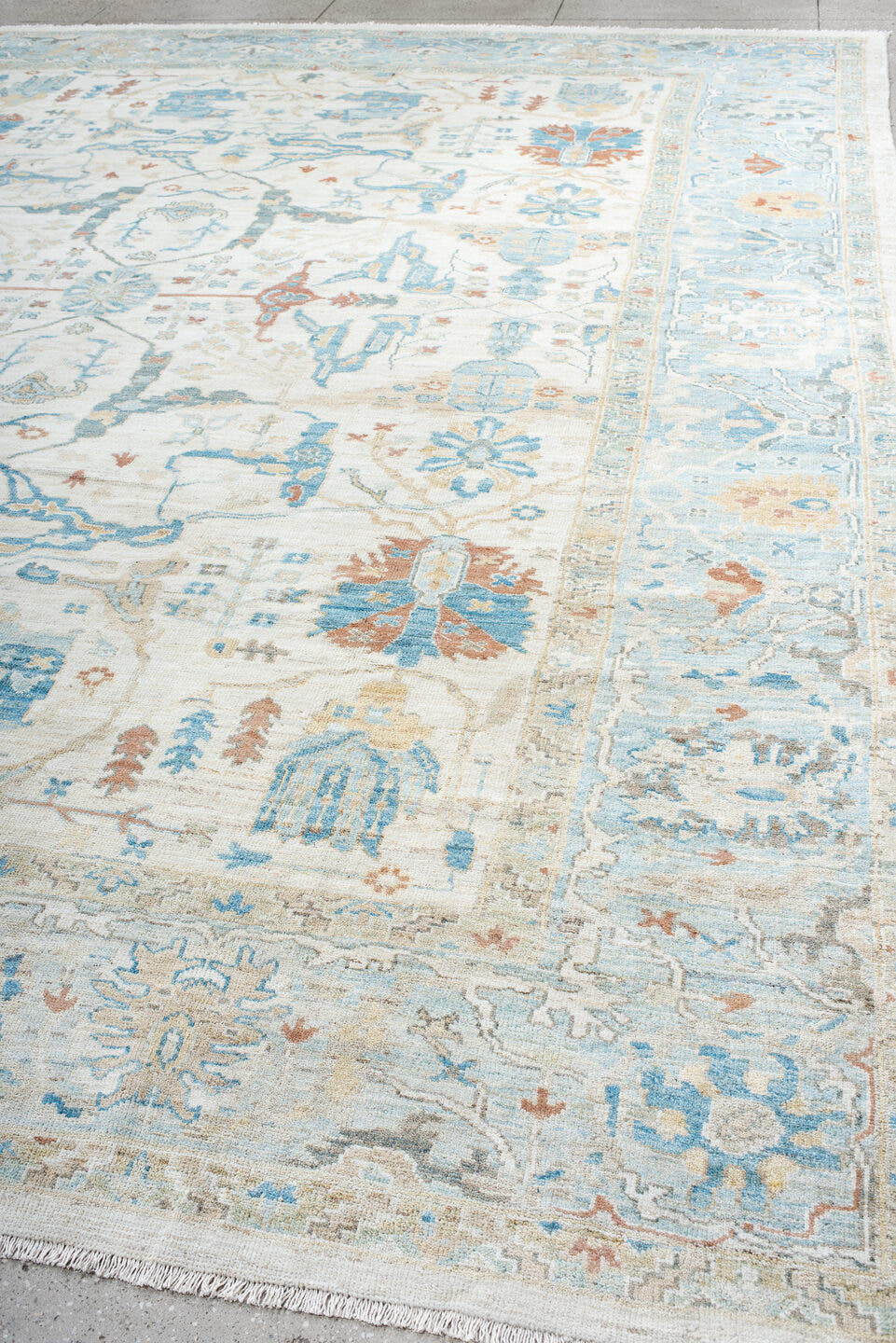 12' x 15' one-of-a-kind handmade vintage Sultanabad oversize rug. Color palette: ivory, sky_blue, aqua, taupe, coral, beige