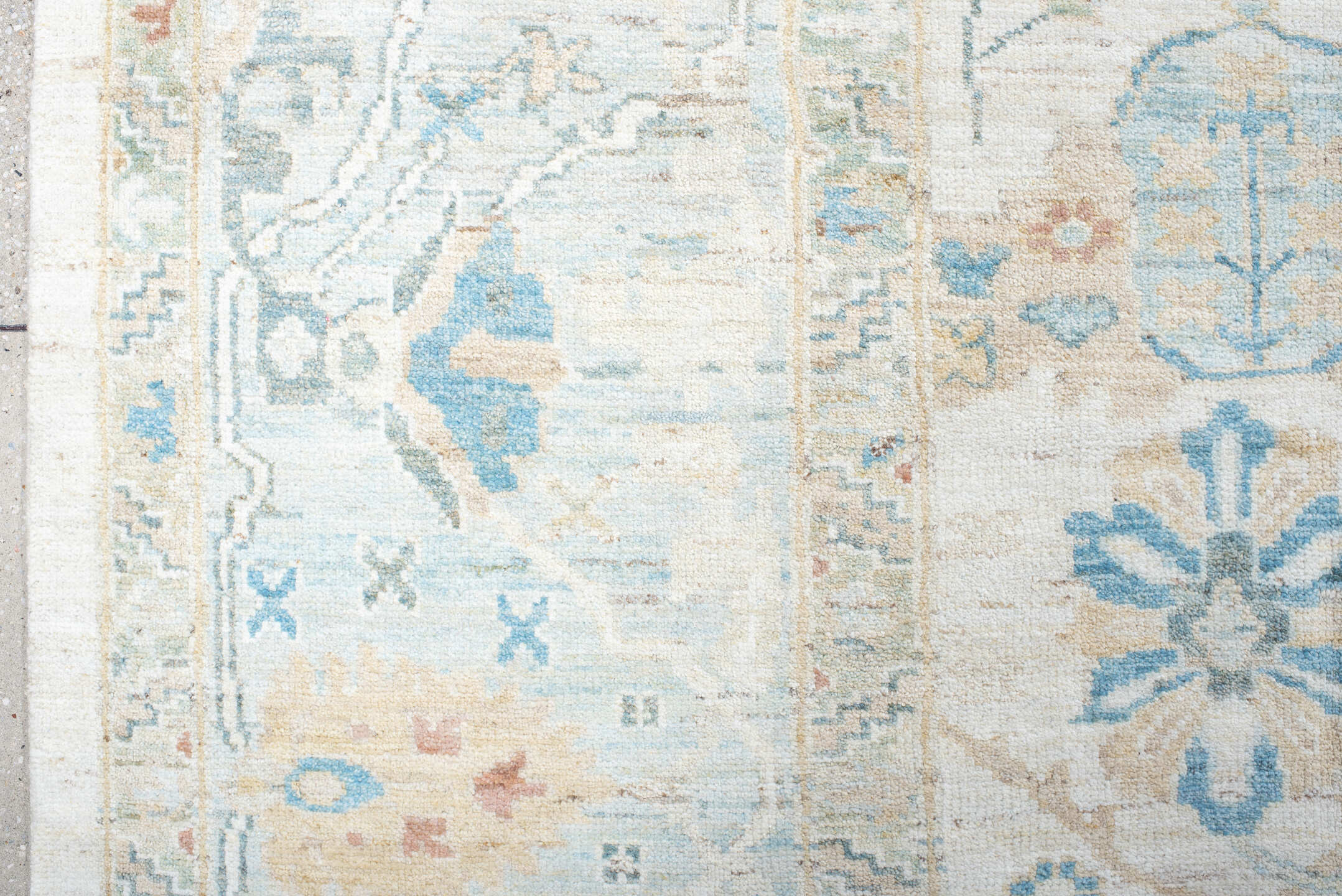 12' x 15' one-of-a-kind handmade vintage Sultanabad oversize rug. Color palette: ivory, sky_blue, aqua, taupe, coral, beige