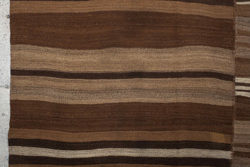 Vintage Kilim Area Rug (8' x 9')