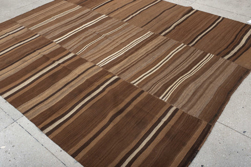 Vintage Kilim Area Rug (8' x 9')
