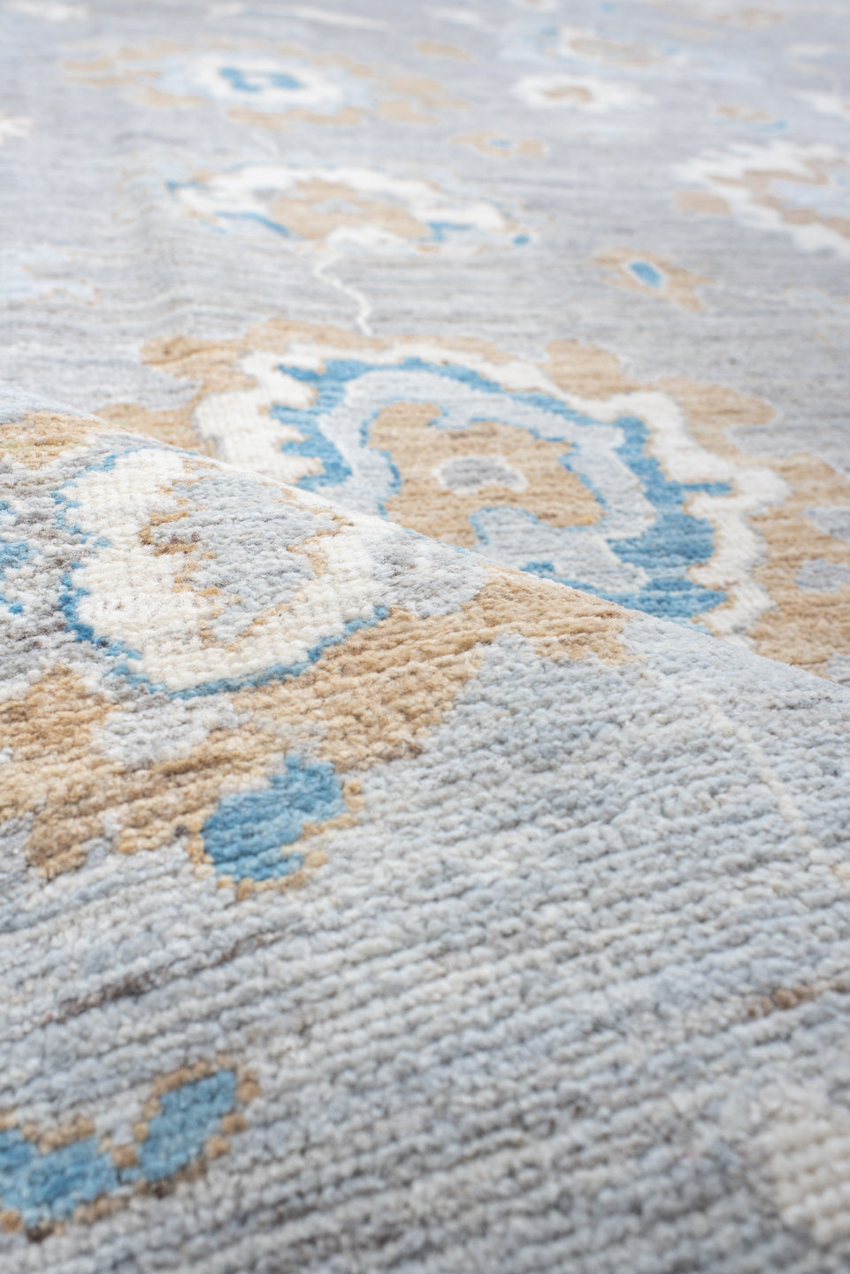 8' x 11' one-of-a-kind handmade vintage Oushak large size rug. Color palette: light gray, ivory, sky blue, beige, taupe