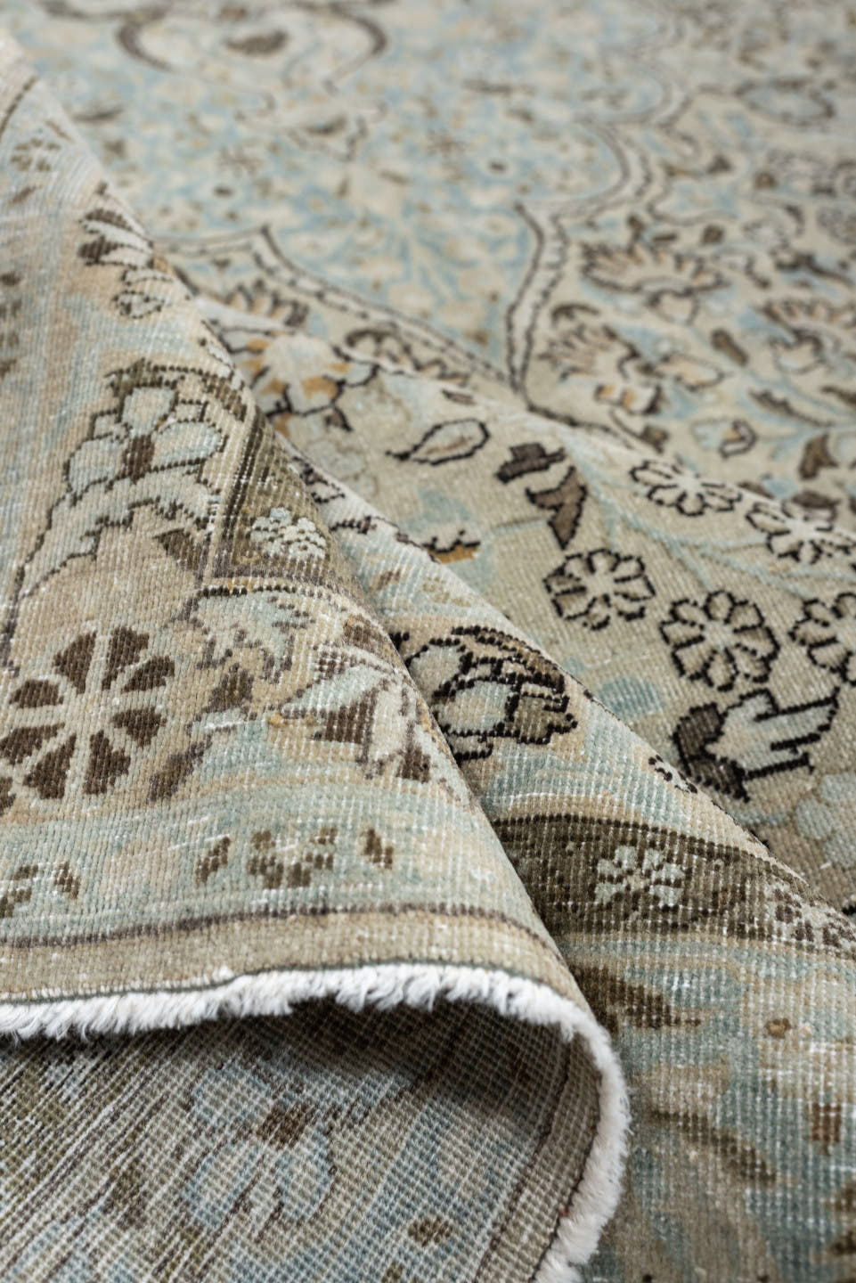 7' x 10' one-of-a-kind handmade antique Kashan large size rug. Color palette: pale blue, ivory, taupe, brown, camel, slate