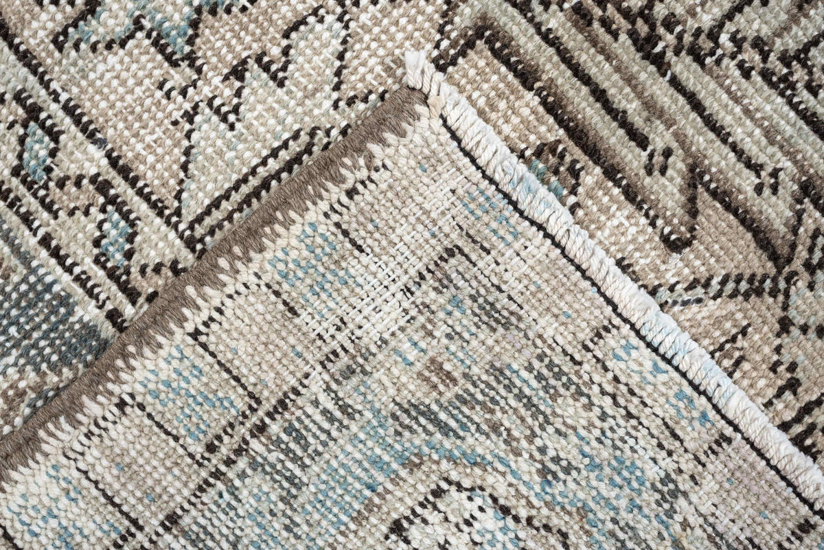 5' x 7' one-of-a-kind handmade antique Heriz medium size rug. Color palette: ivory, blue gray, aqua, charcoal, taupe, cream