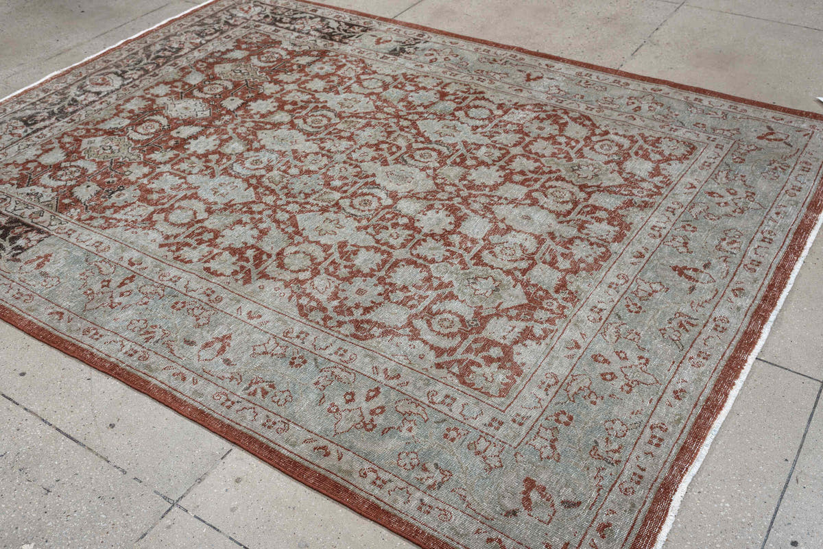 6' x 8' one-of-a-kind handmade antique Mahal medium size rug. Color palette: terracotta, ivory, pale blue gray, rust