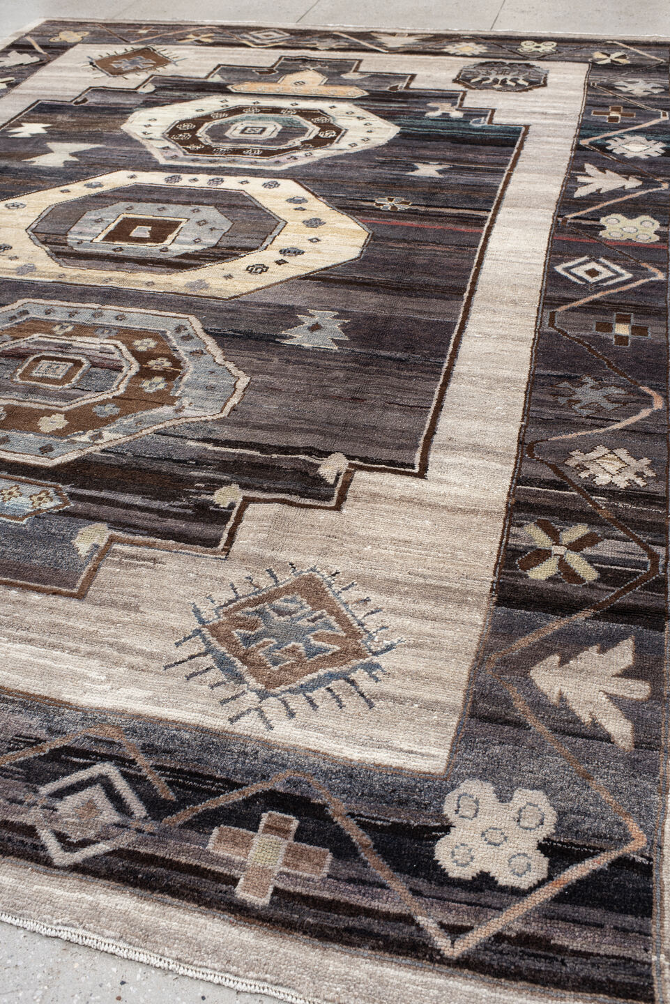 10' x 13' one-of-a-kind handmade vintage Kars large size rug. Color palette: antiquewhite, black, brown, charcoal, gray