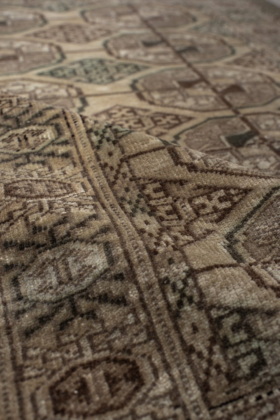 2' x 3' one-of-a-kind handmade vintage Bokara small size rug. Color palette: brown, gray, light gray, off-white