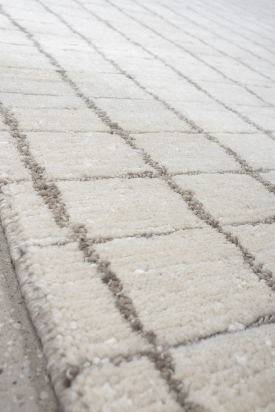 9' x 12' one-of-a-kind handmade vintage Tribeca large size rug. Color palette: ivory, taupe, cream, beige, light gray, gray