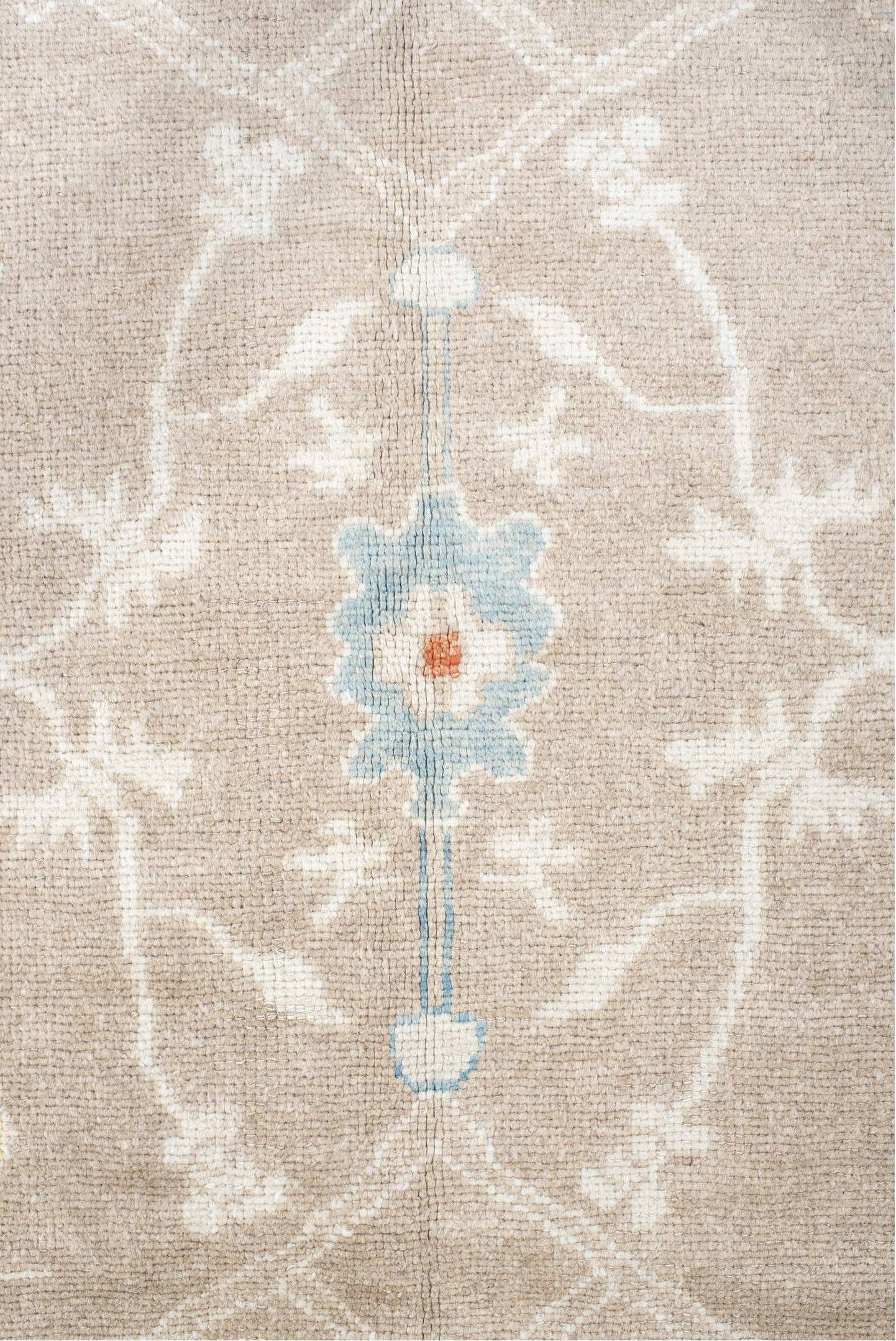 9' x 13' one-of-a-kind handmade vintage Oushak large size rug. Color palette: antiquewhite, blanched almond, brown