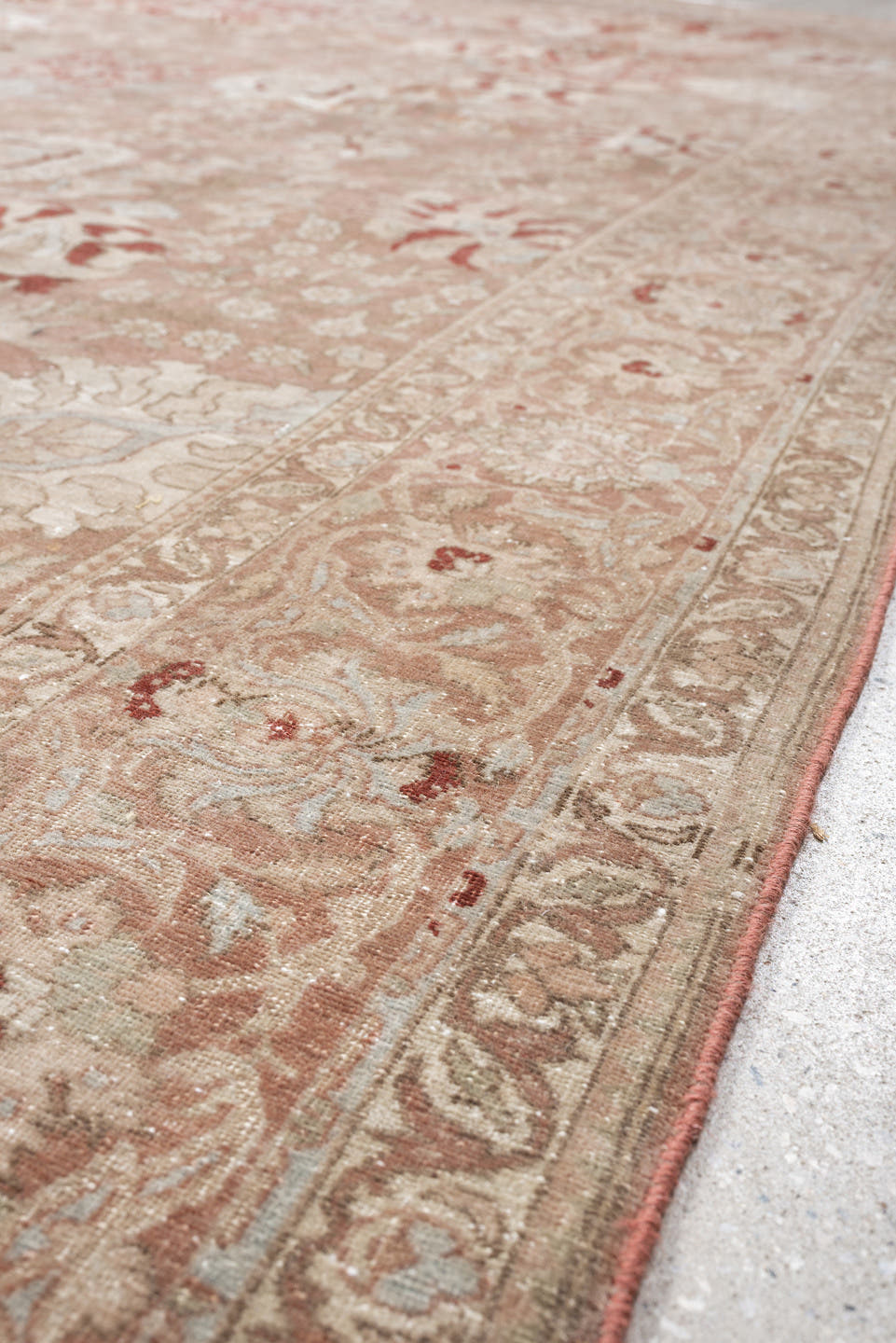 10' x 13' one-of-a-kind handmade antique Mahal large size rug. Color palette: rose, ivory, taupe, pale blue, rust, beige