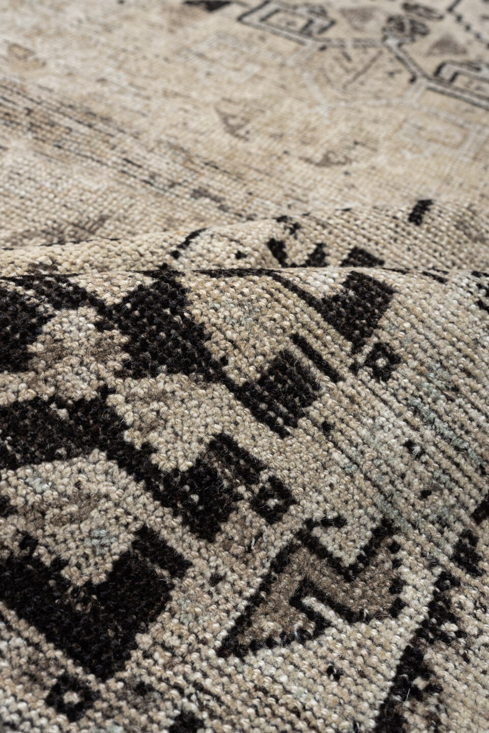 3' x 5' one-of-a-kind handmade antique Shiraz small size rug. Color palette: ivory, charcoal, taupe, gray, cream, black