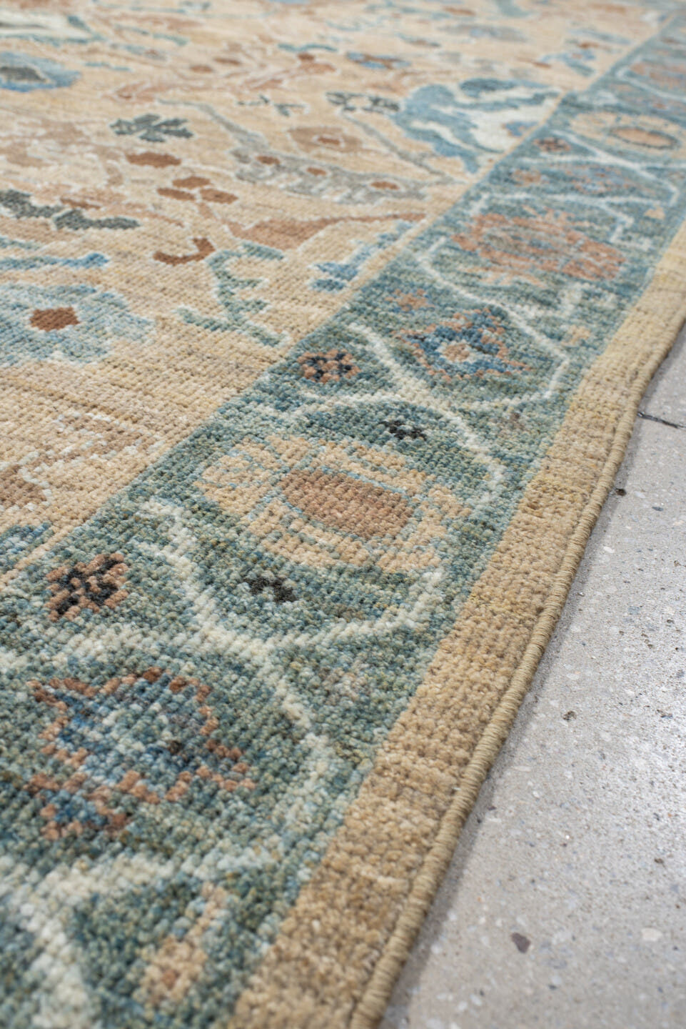 5' x 7' one-of-a-kind handmade vintage Sultanabad rug. Color palette: beige, aqua, ivory, taupe, terracotta, slate, camel