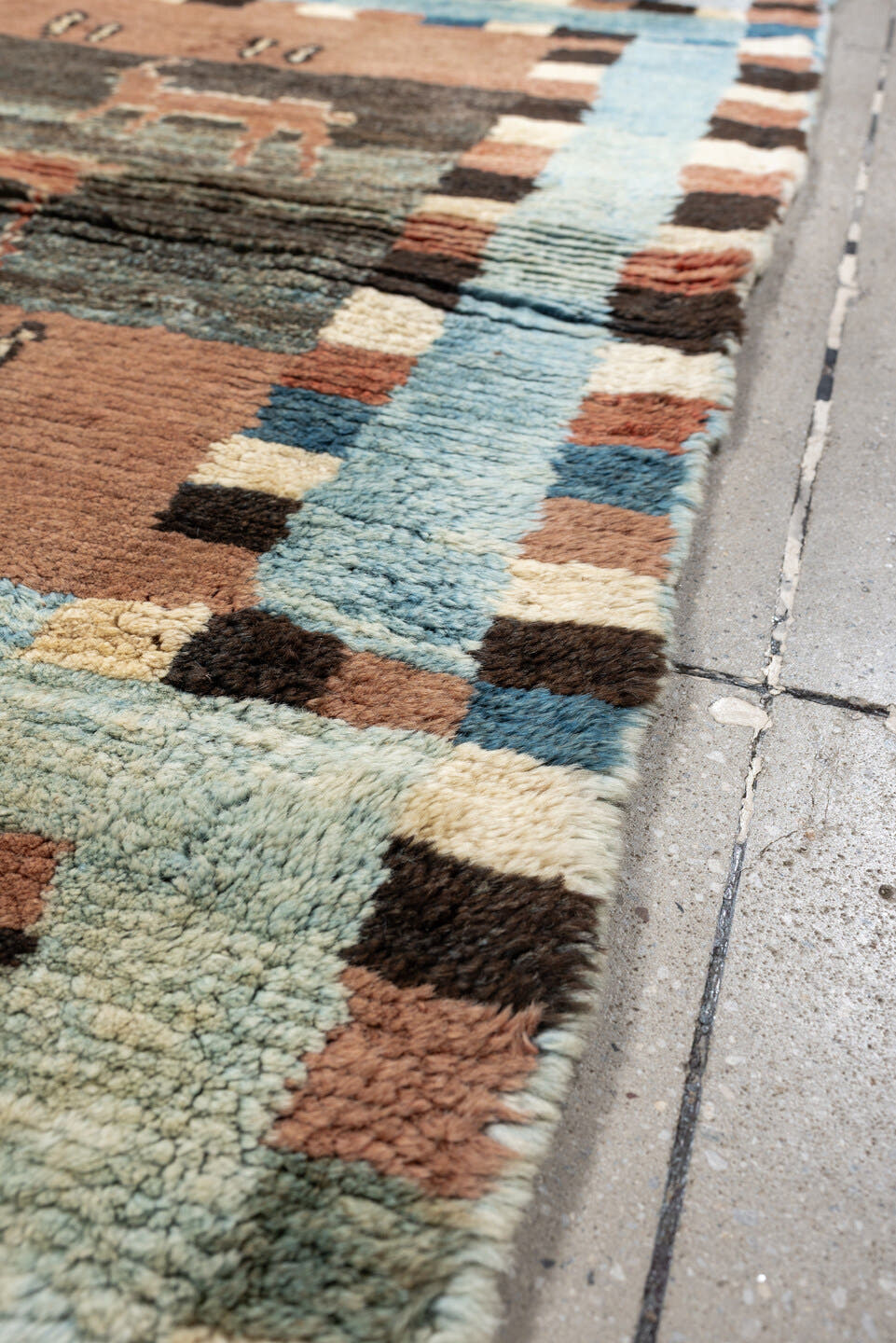 5' x 7' one-of-a-kind handmade antique Gabbe medium size rug. Color palette: dusty rose, pale blue, charcoal, ivory, coral