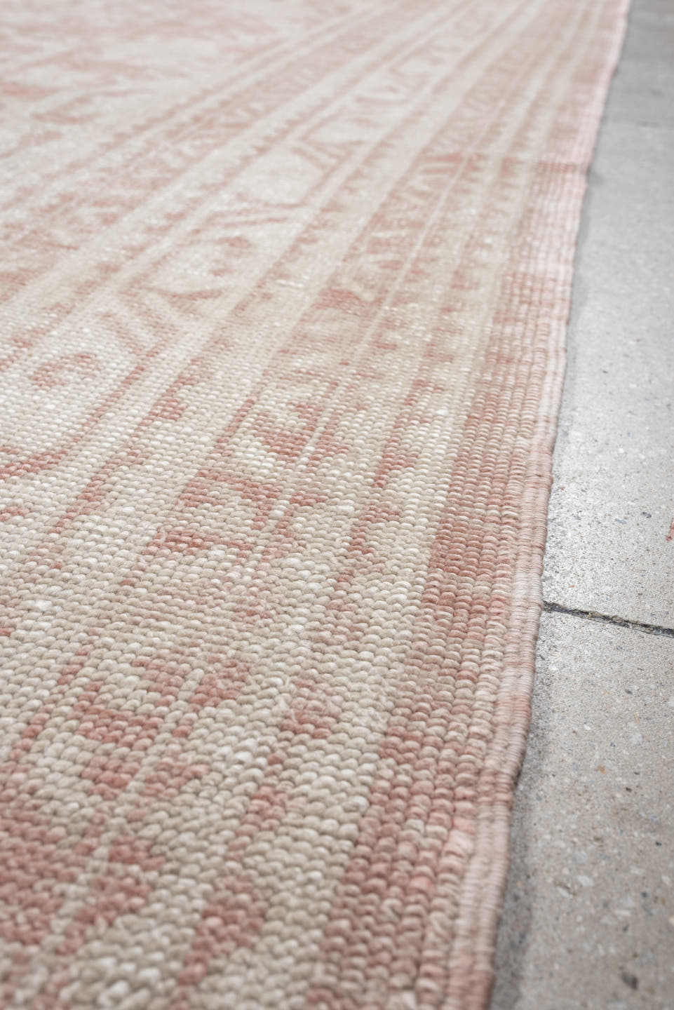 9' x 11' one-of-a-kind handmade vintage Oushak large size rug. Color palette: ivory, blush, rose, pale pink, beige, taupe