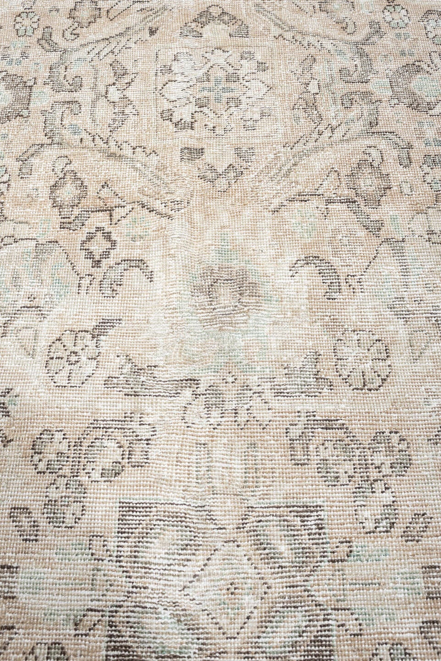 10' x 12' one-of-a-kind handmade antique Mahal large size rug. Color palette: ivory, taupe, blue gray, charcoal, beige, sage
