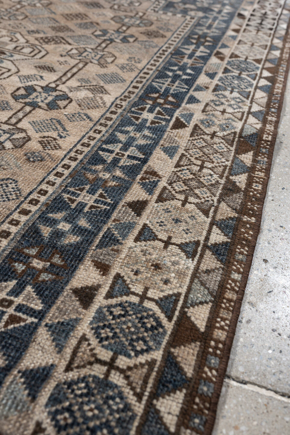 3' x 5' one-of-a-kind handmade antique Shiraz small size rug. Color palette: ivory, slate blue, taupe, brown, charcoal