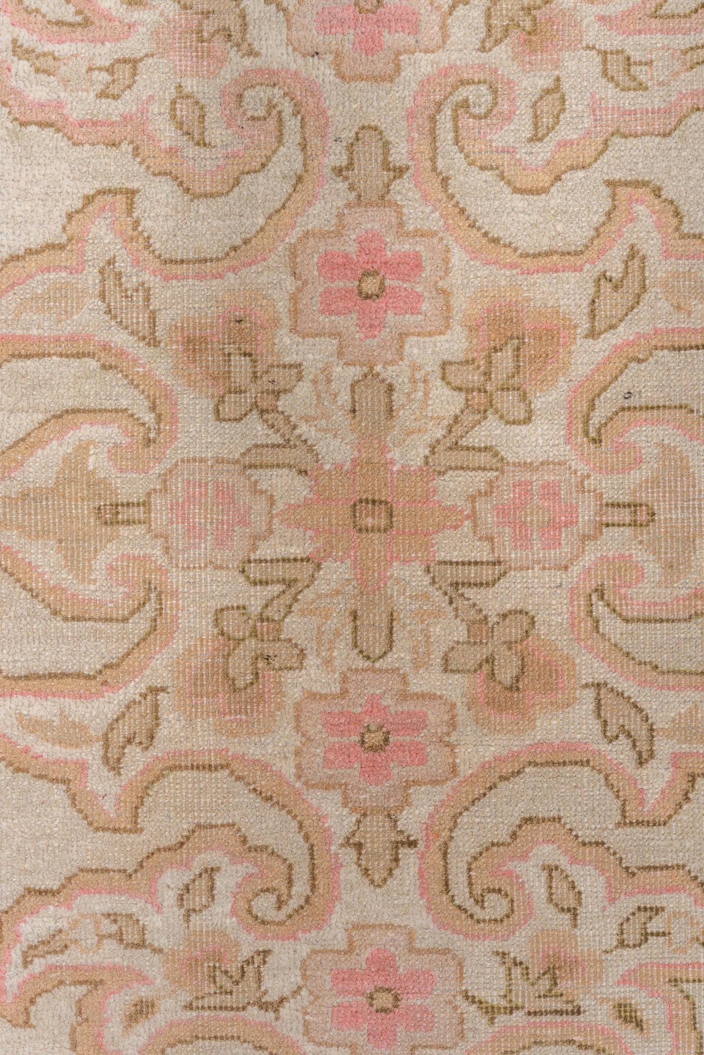 4' x 6' one-of-a-kind handmade vintage Amritzar rug. Color palette: ivory, blush, taupe, olive, cream, rose, pink, beige