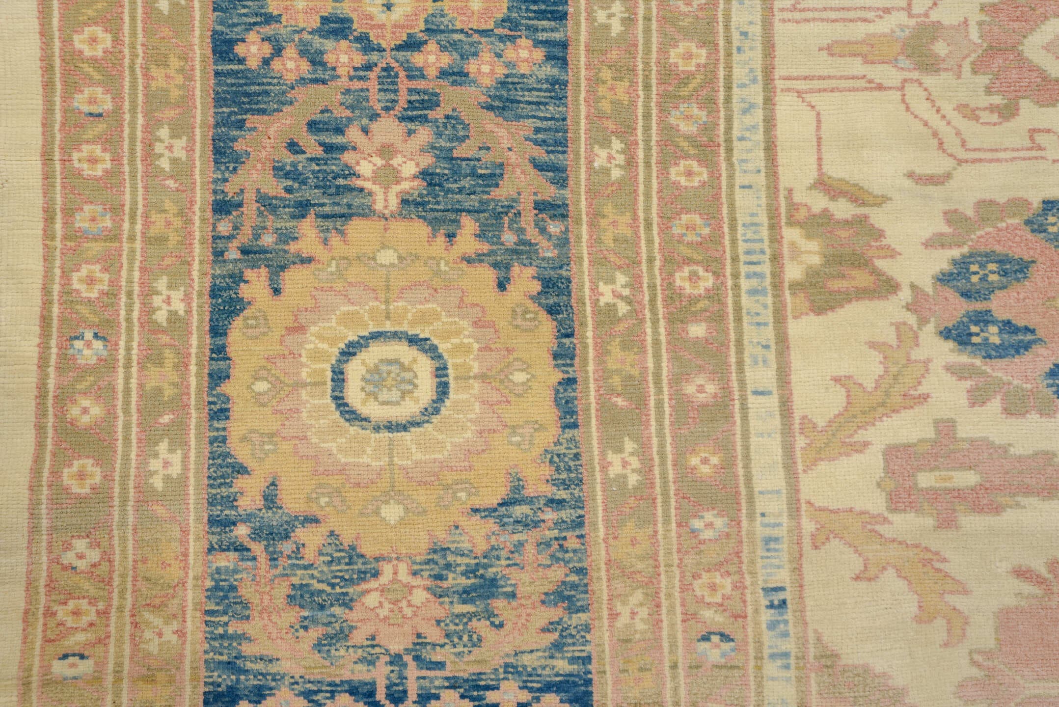 12' x 18' one-of-a-kind handmade vintage Sultanabad oversize rug. Color palette: ivory, beige, sky blue, taupe, camel, cream