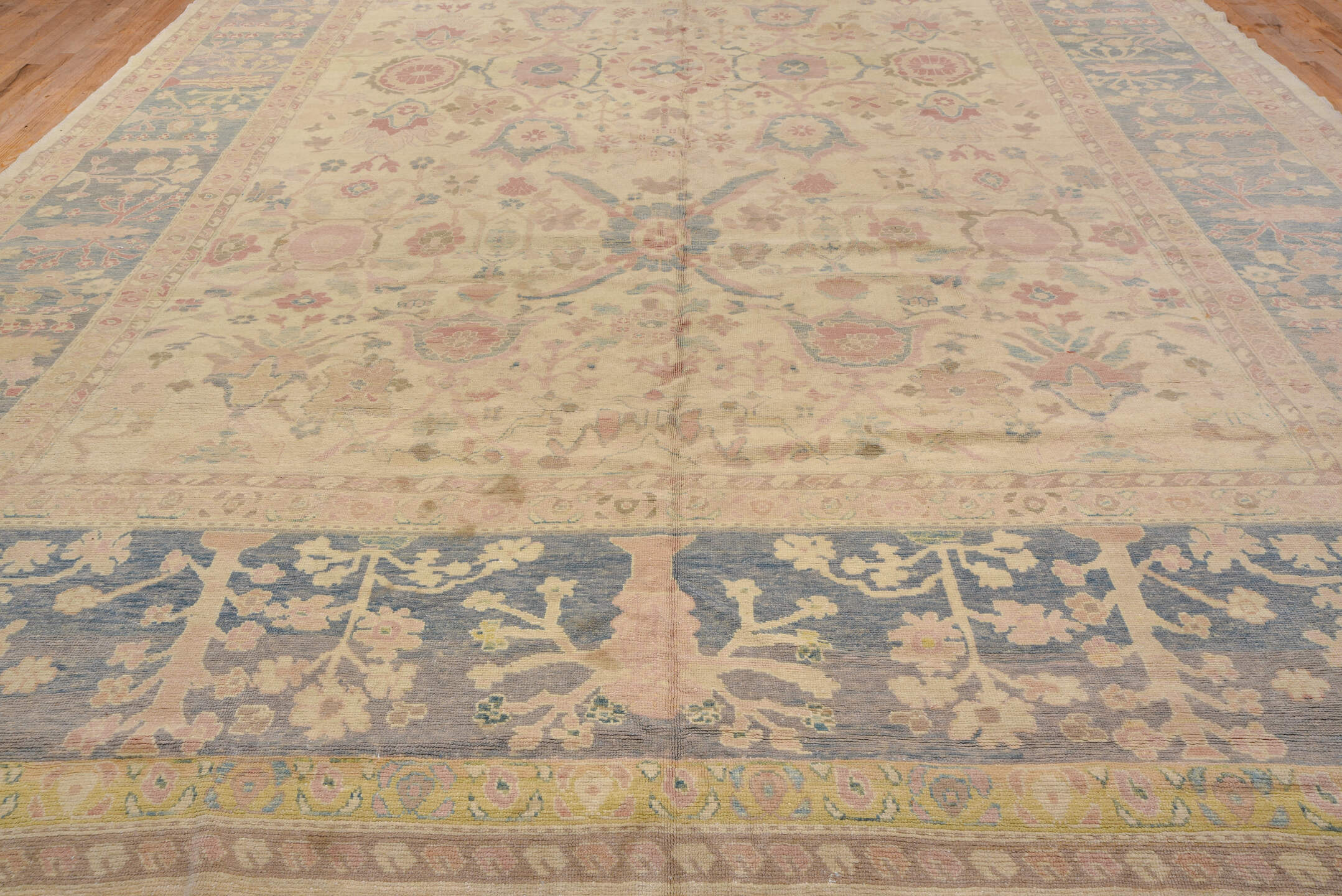 12' x 20' one-of-a-kind handmade vintage Sultanabad oversize rug. Color palette: ivory, pale blue, beige, blush, taupe, sage