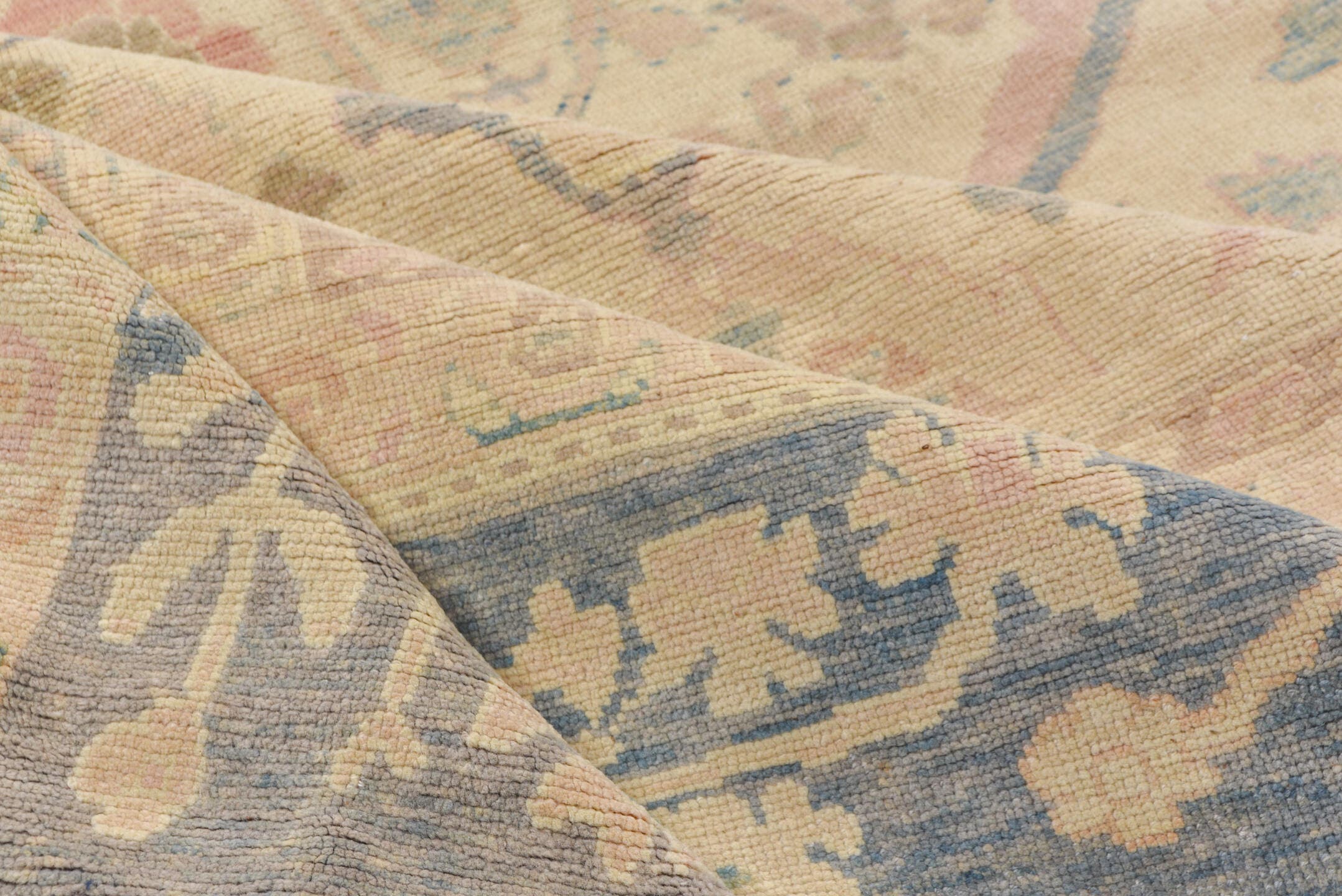 12' x 20' one-of-a-kind handmade vintage Sultanabad oversize rug. Color palette: ivory, pale blue, beige, blush, taupe, sage