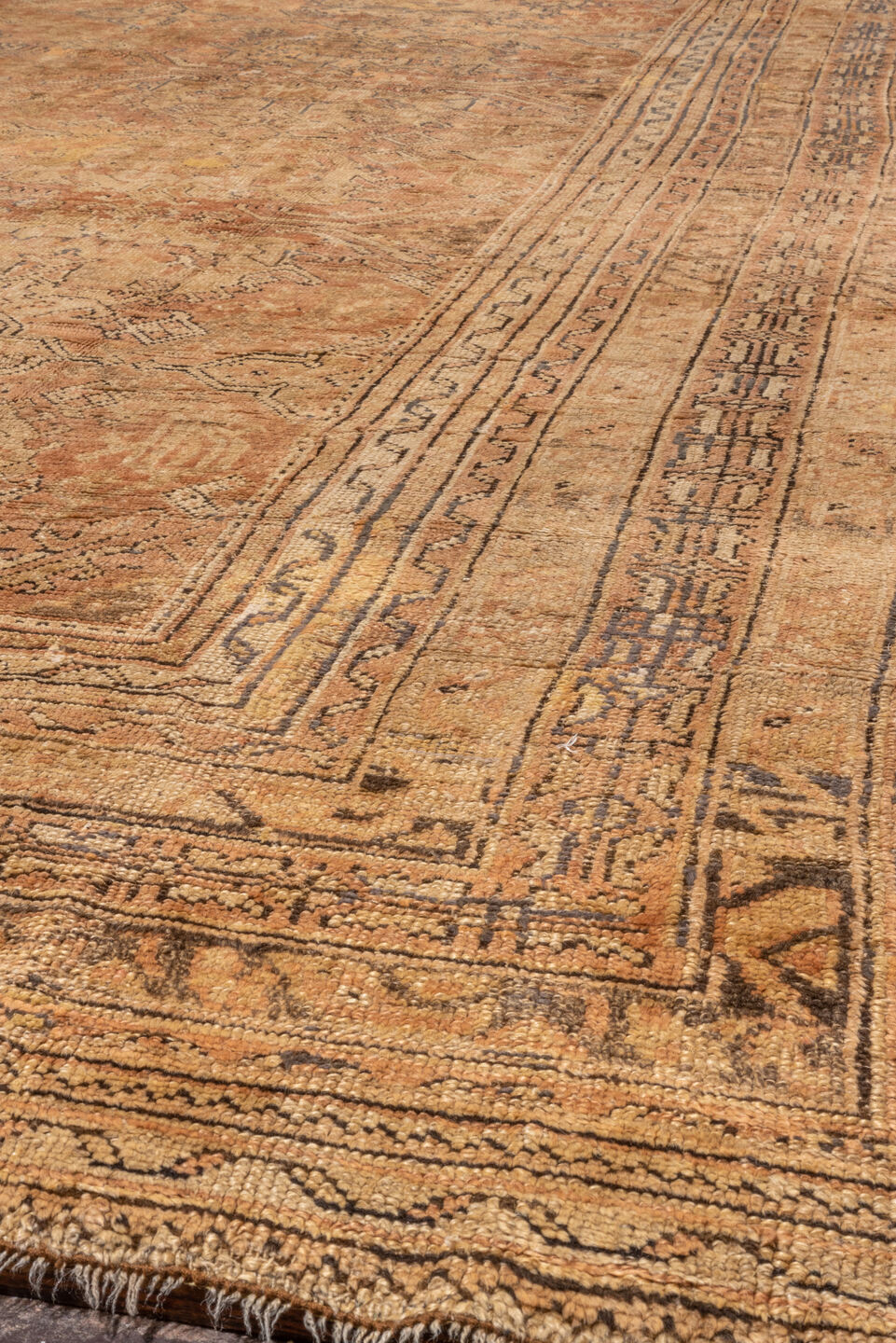 16' x 18' one-of-a-kind handmade vintage Oushak oversize rug. Color palette: peach, ivory, taupe, camel, rose, beige