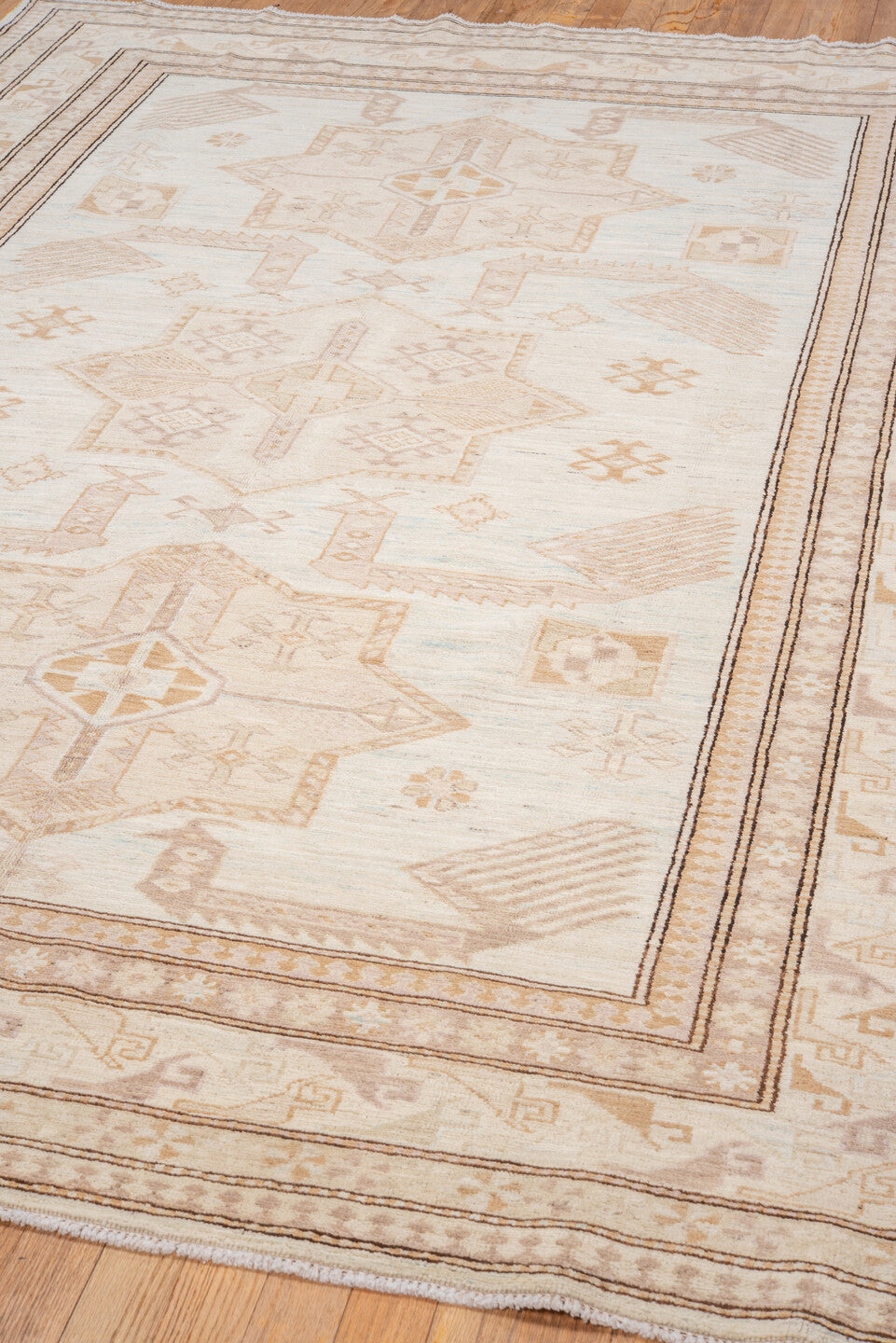 5' x 8' one-of-a-kind handmade vintage Sivas medium size rug. Color palette: ivory, beige, taupe, camel, pale blue, sand