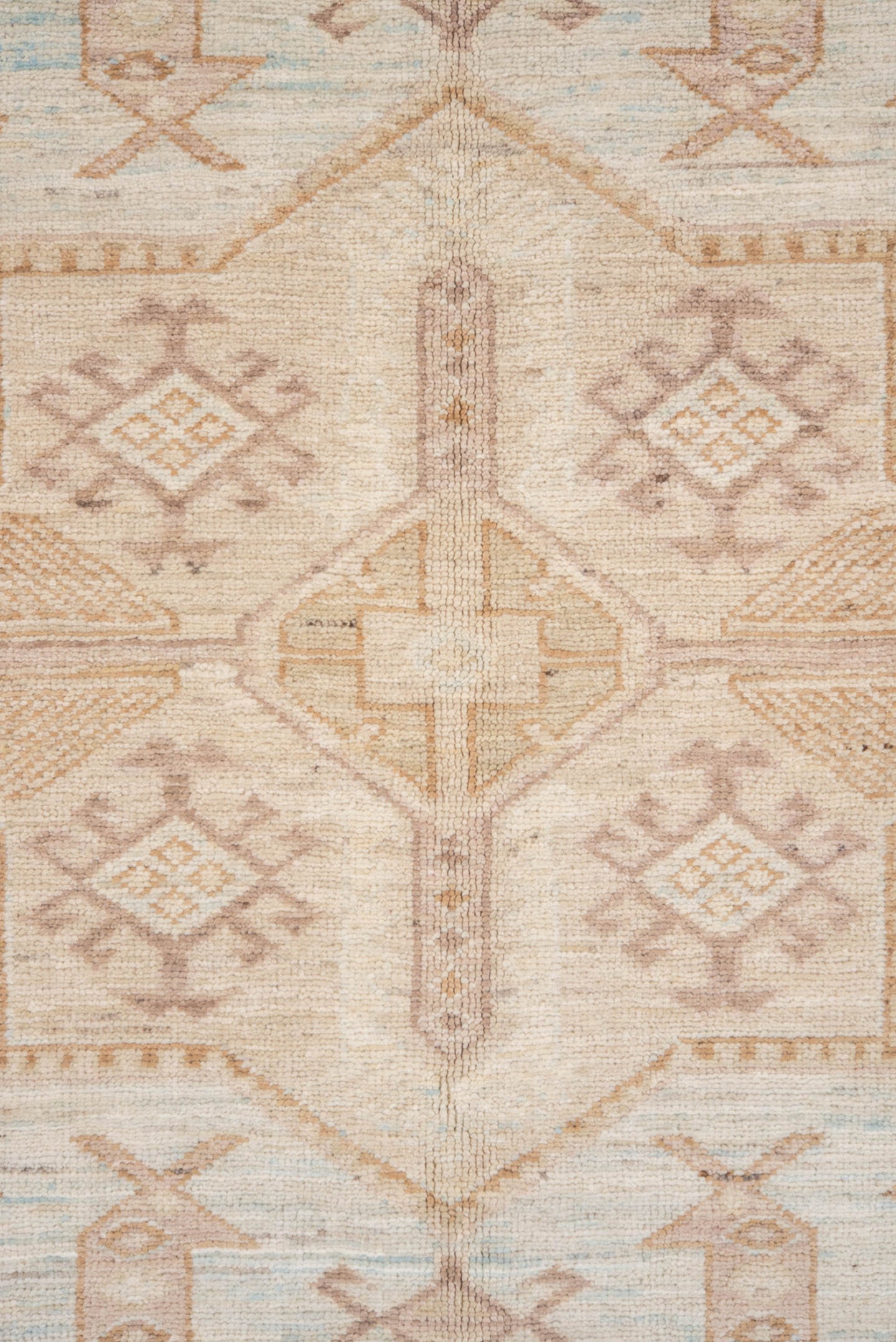 5' x 8' one-of-a-kind handmade vintage Sivas medium size rug. Color palette: ivory, beige, taupe, camel, pale blue, sand