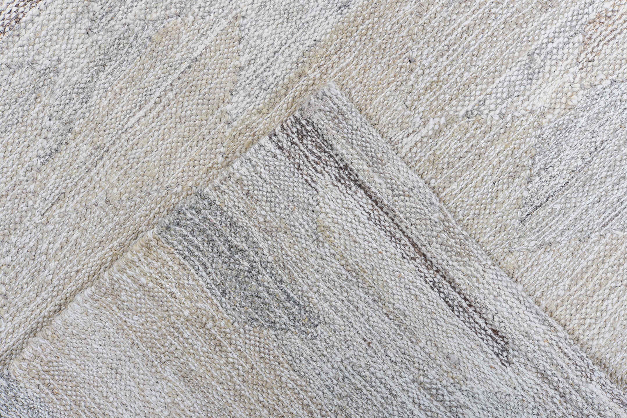 4' x 6' one-of-a-kind handmade vintage Kilim small size rug. Color palette: ivory, light gray, taupe, beige, greige, gray