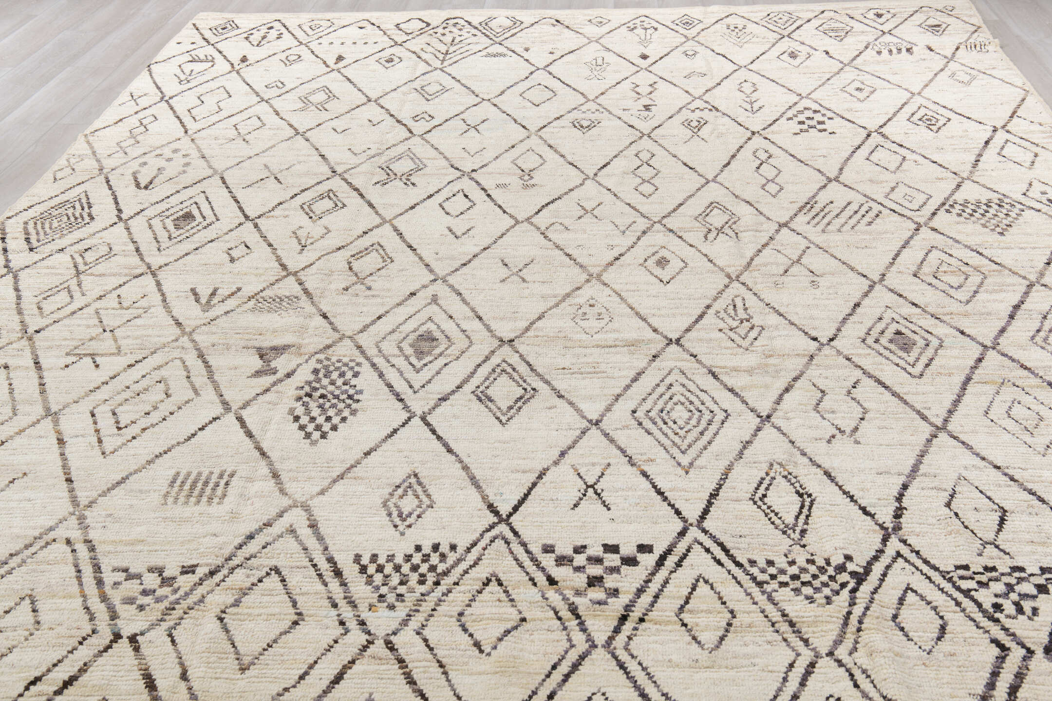 10' x 13' one-of-a-kind handmade vintage Tulu large size rug. Color palette: dark gray, dim gray, gray, light gray, linen