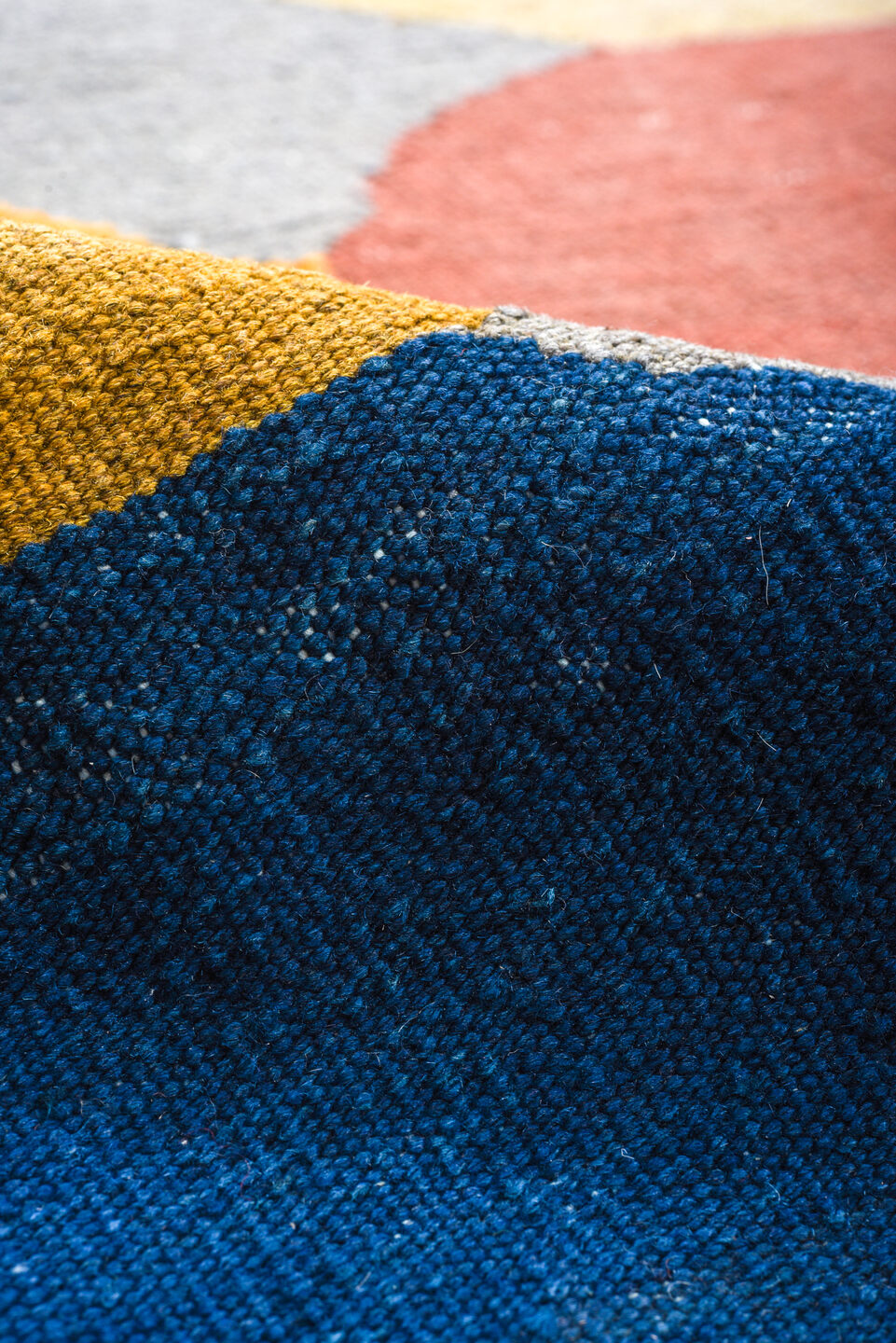 9' x 12' one-of-a-kind handmade vintage Kilim large size rug. Color palette: black, blue, brown, dim gray, gray, light gray