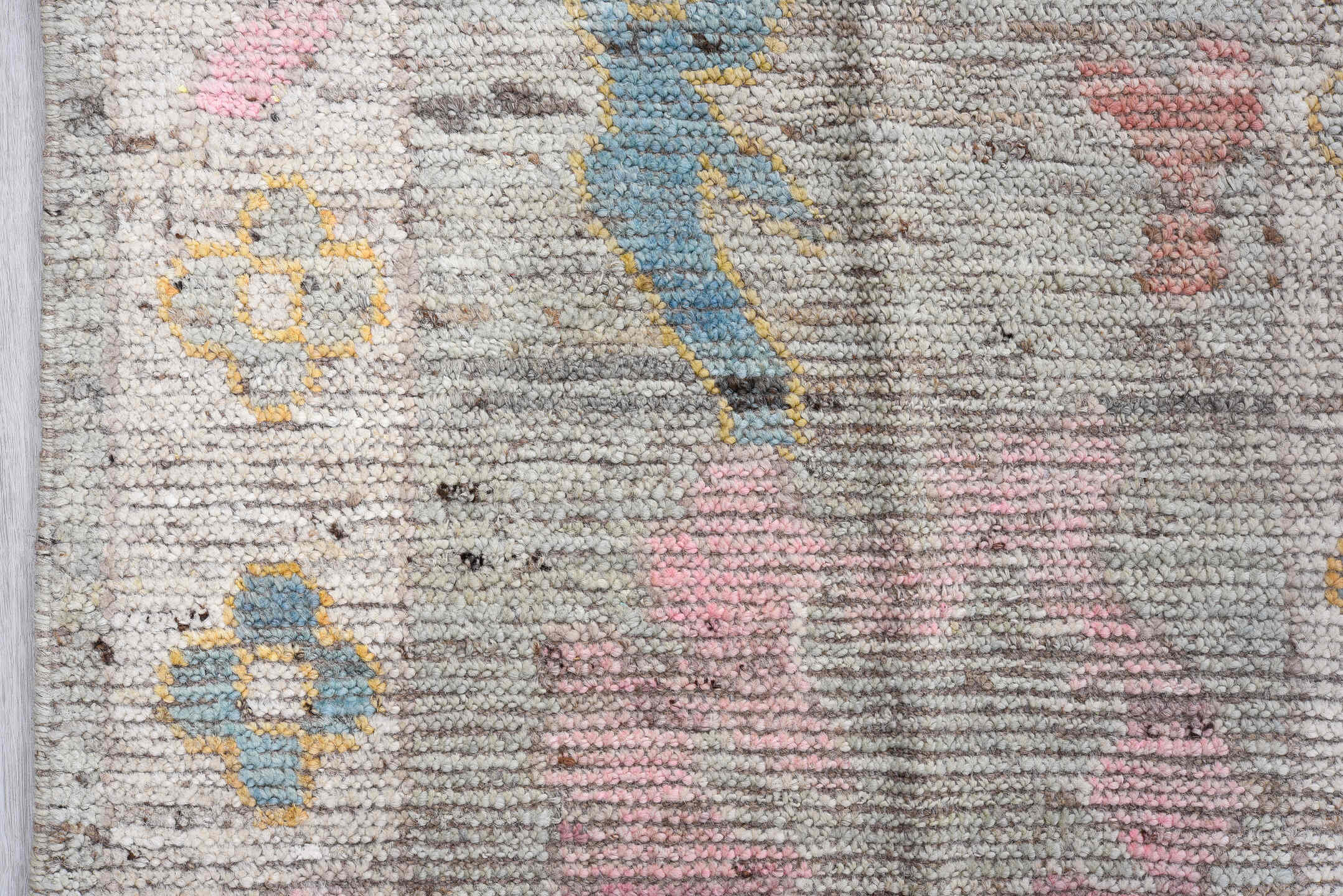 8' x 10' one-of-a-kind handmade vintage Oushak large size rug. Color palette: gray, sky blue, blush, gold, coral, ivory