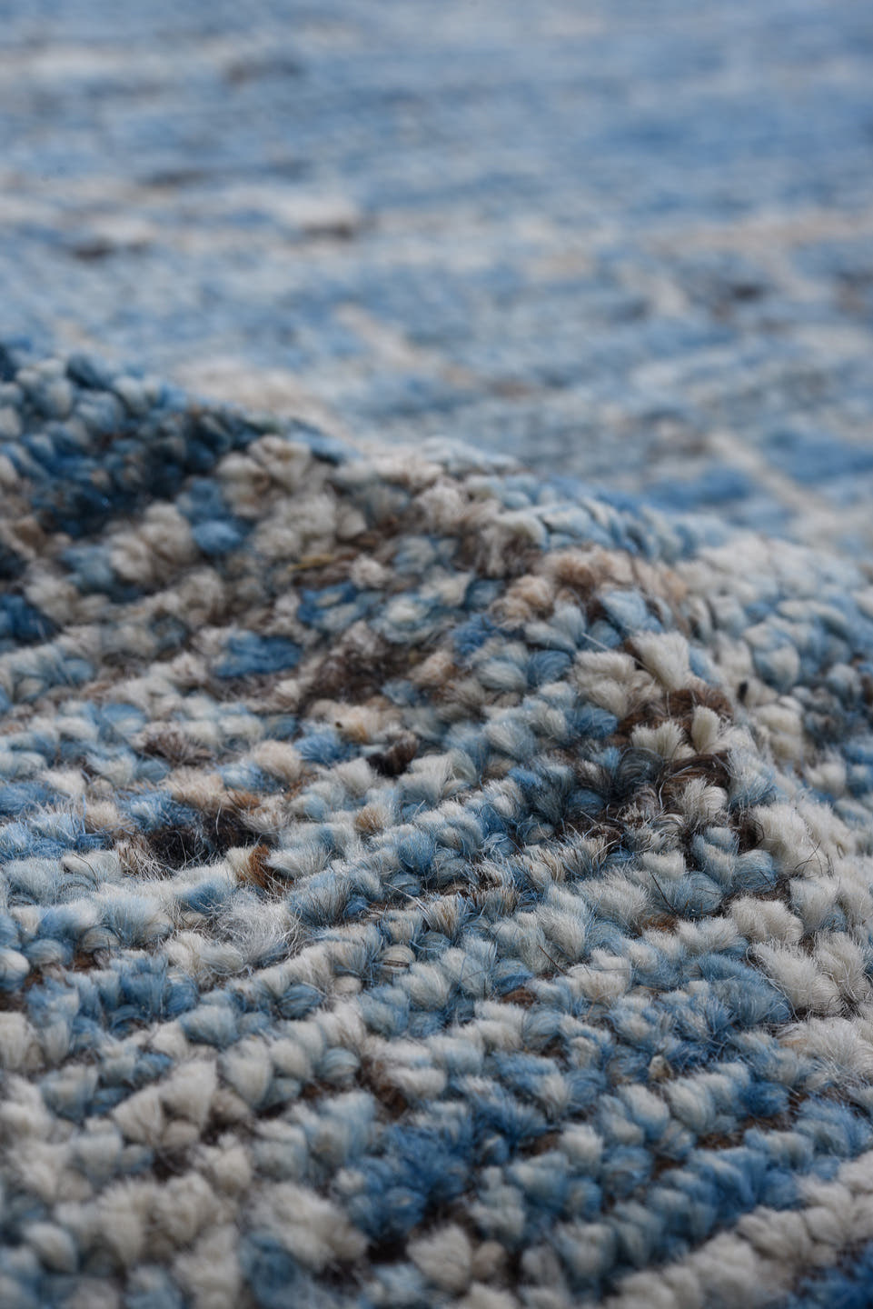 9' x 13' one-of-a-kind handmade vintage Oushak large size rug. Color palette: sky blue, ivory, slate, silver, charcoal