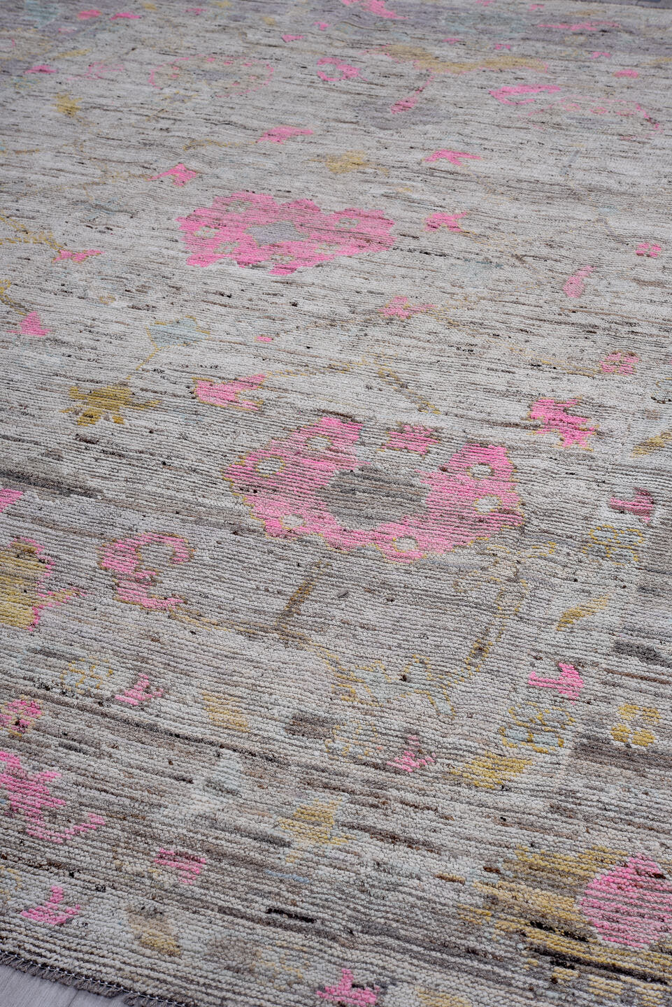 9' x 11' one-of-a-kind handmade vintage Oushak large size rug. Color palette: gray, pink, ivory, gold, taupe, beige
